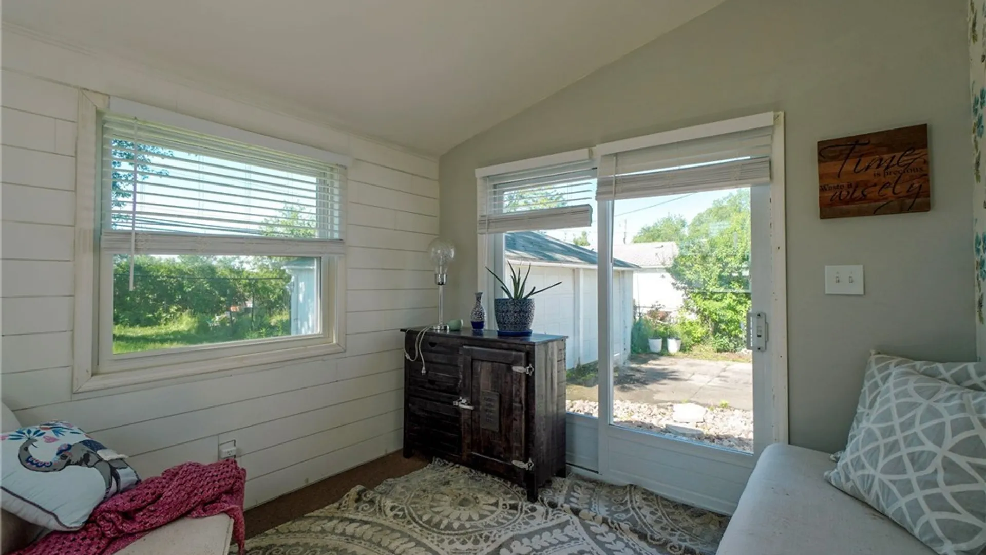Property at 25 Mafalda Drive, Cheektowaga, NY 14215 14