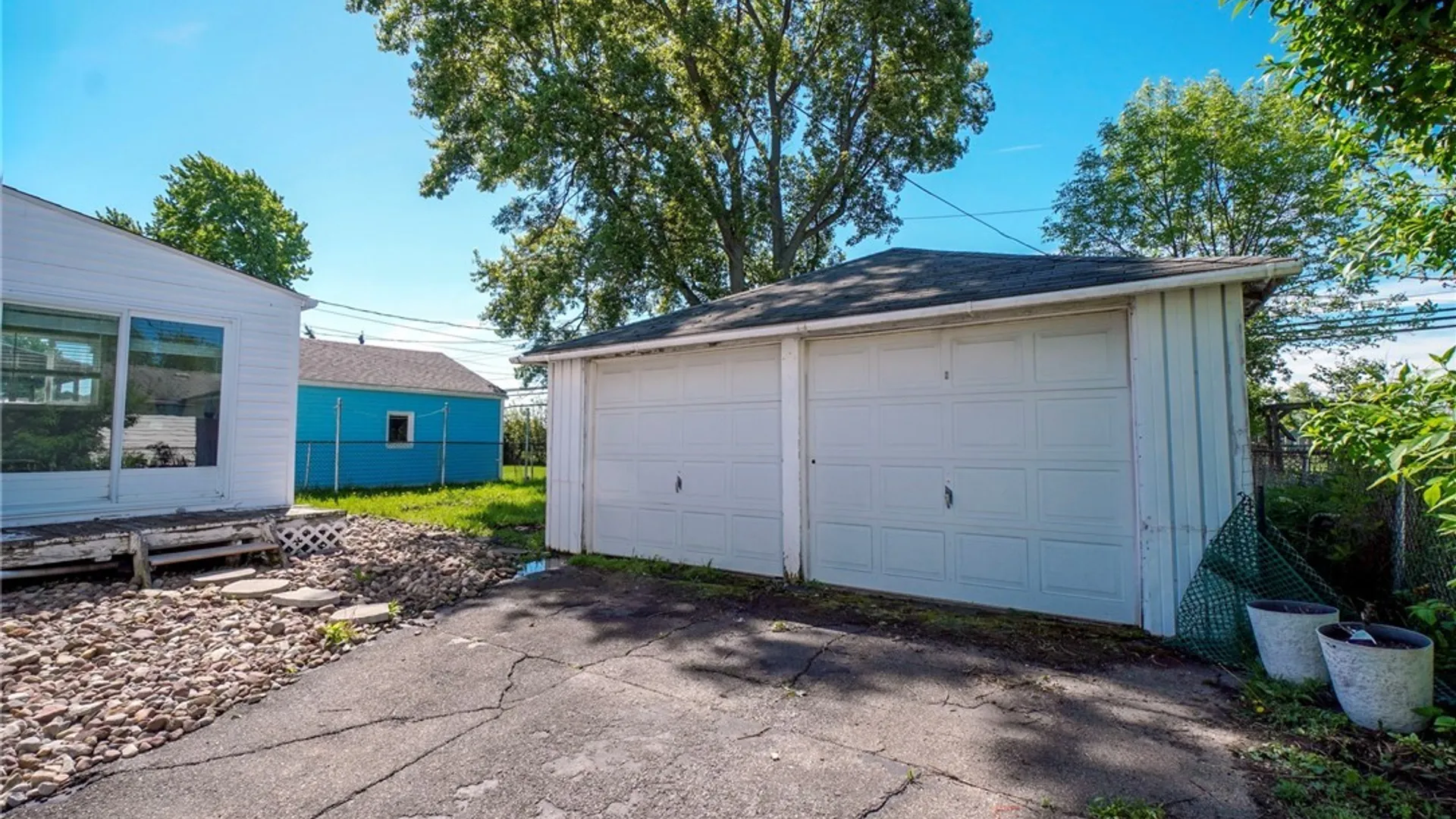 Property at 25 Mafalda Drive, Cheektowaga, NY 14215 32