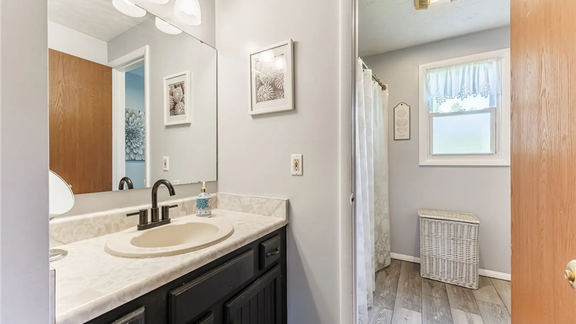 Property at 96 Grandview Lane, Greece, NY 14612 19
