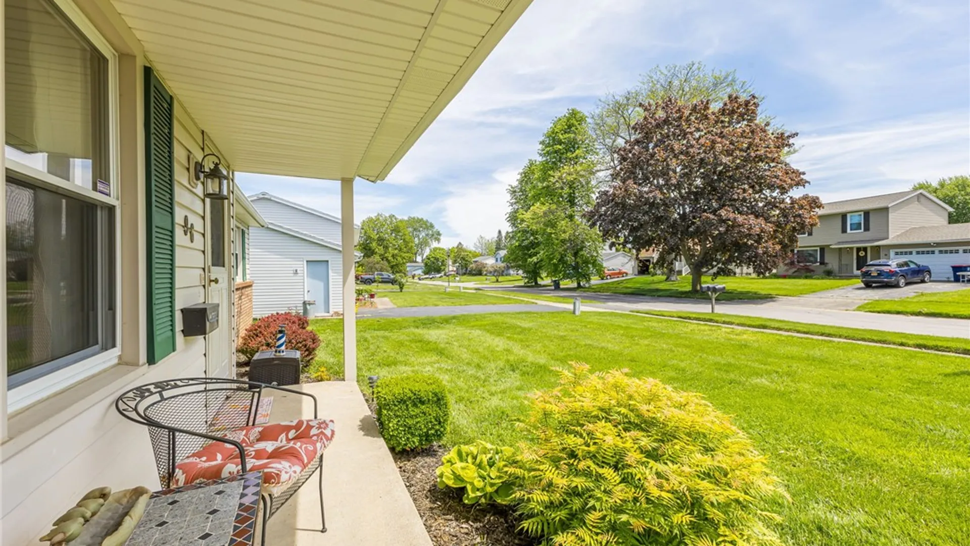 Property at 96 Grandview Lane, Greece, NY 14612 4
