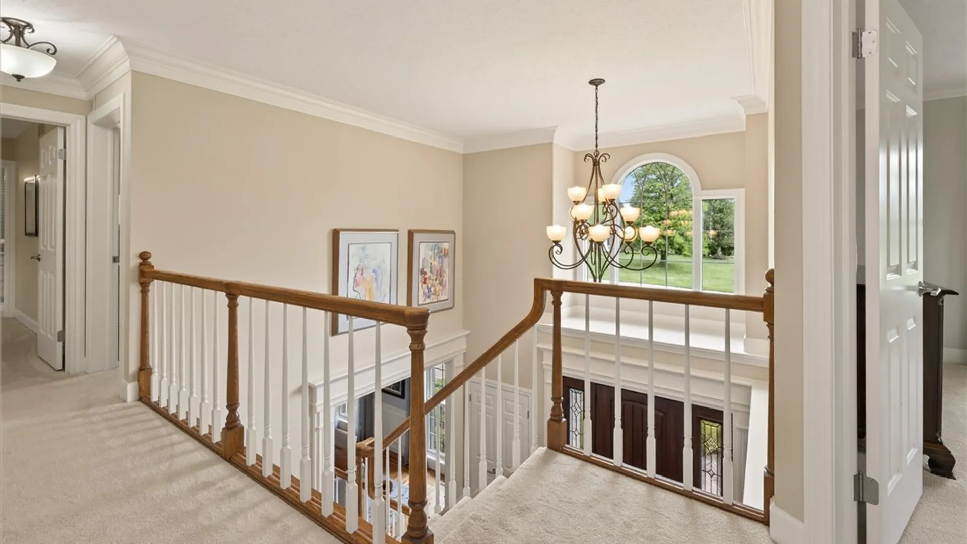 Property at 9 Neuchatel Lane, Perinton, NY 14450 34