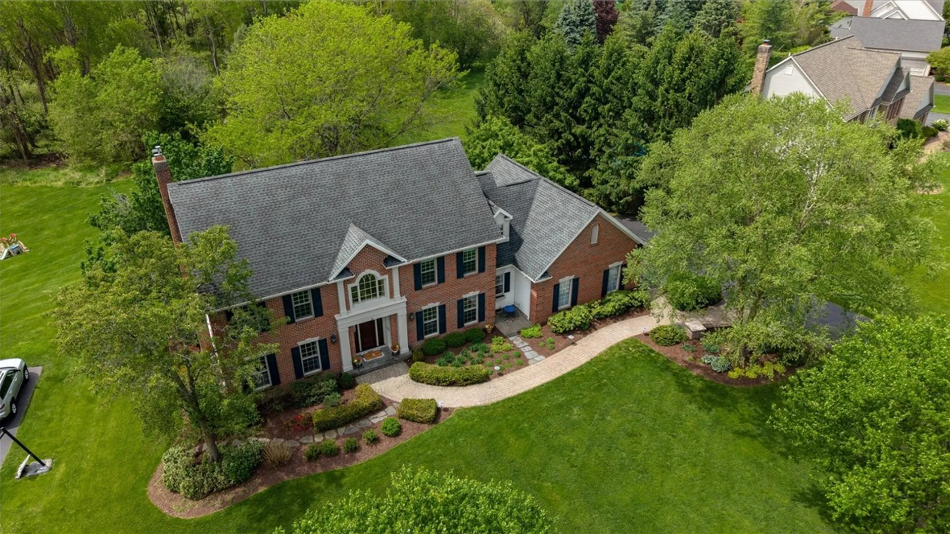 Property at 9 Neuchatel Lane, Perinton, NY 14450 48