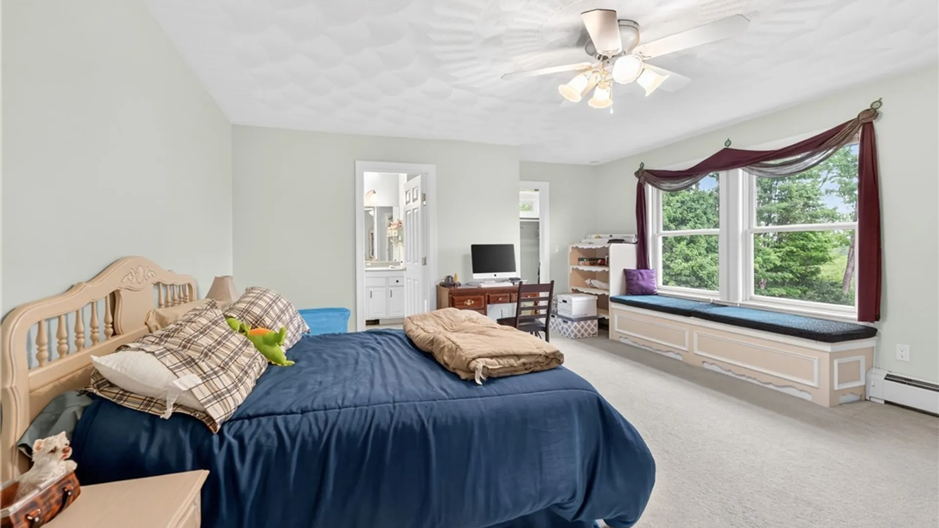 Property at 122 Jubilee Lane, New Hartford, NY 13413 38