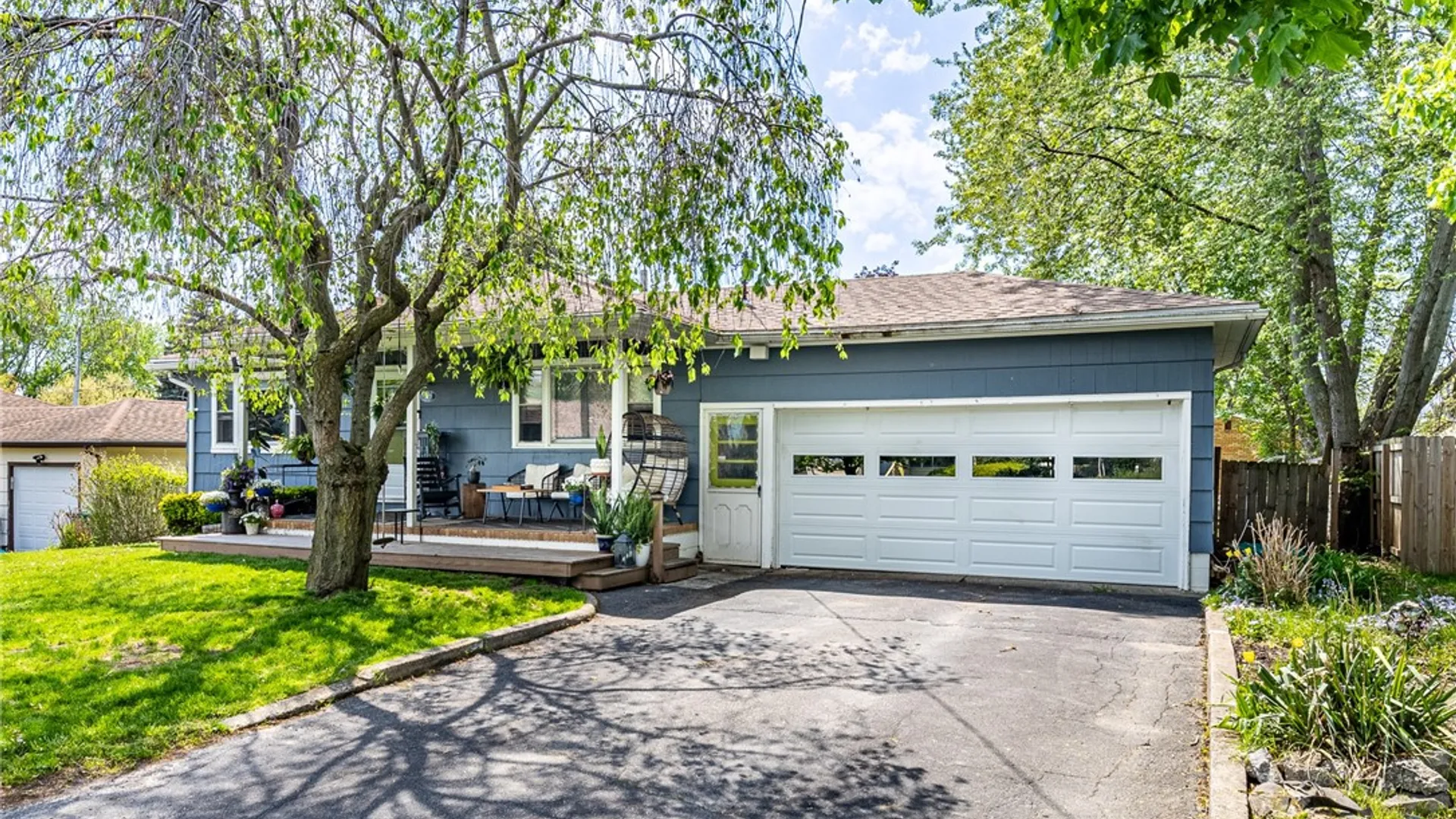 Property at 173 Clark Avenue, Irondequoit, NY 14609 3