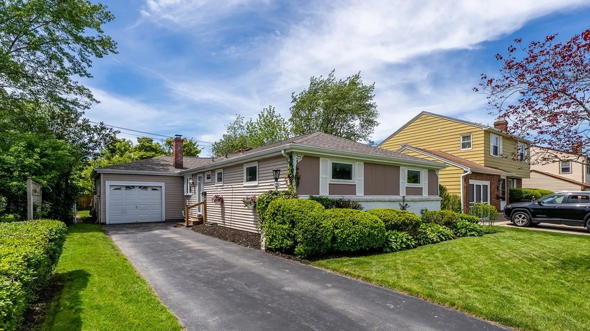 Property at 21 Costin Road, Amherst, NY 14226 2