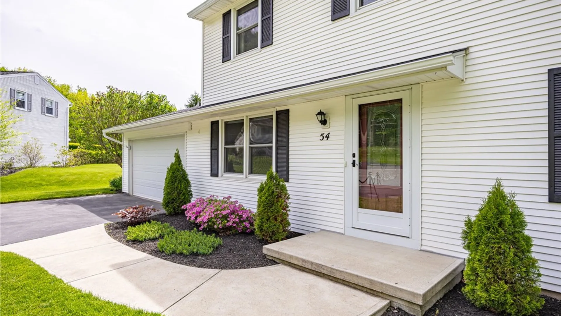 Property at 54 Maple Leaf Circle, Penfield, NY 14526 38