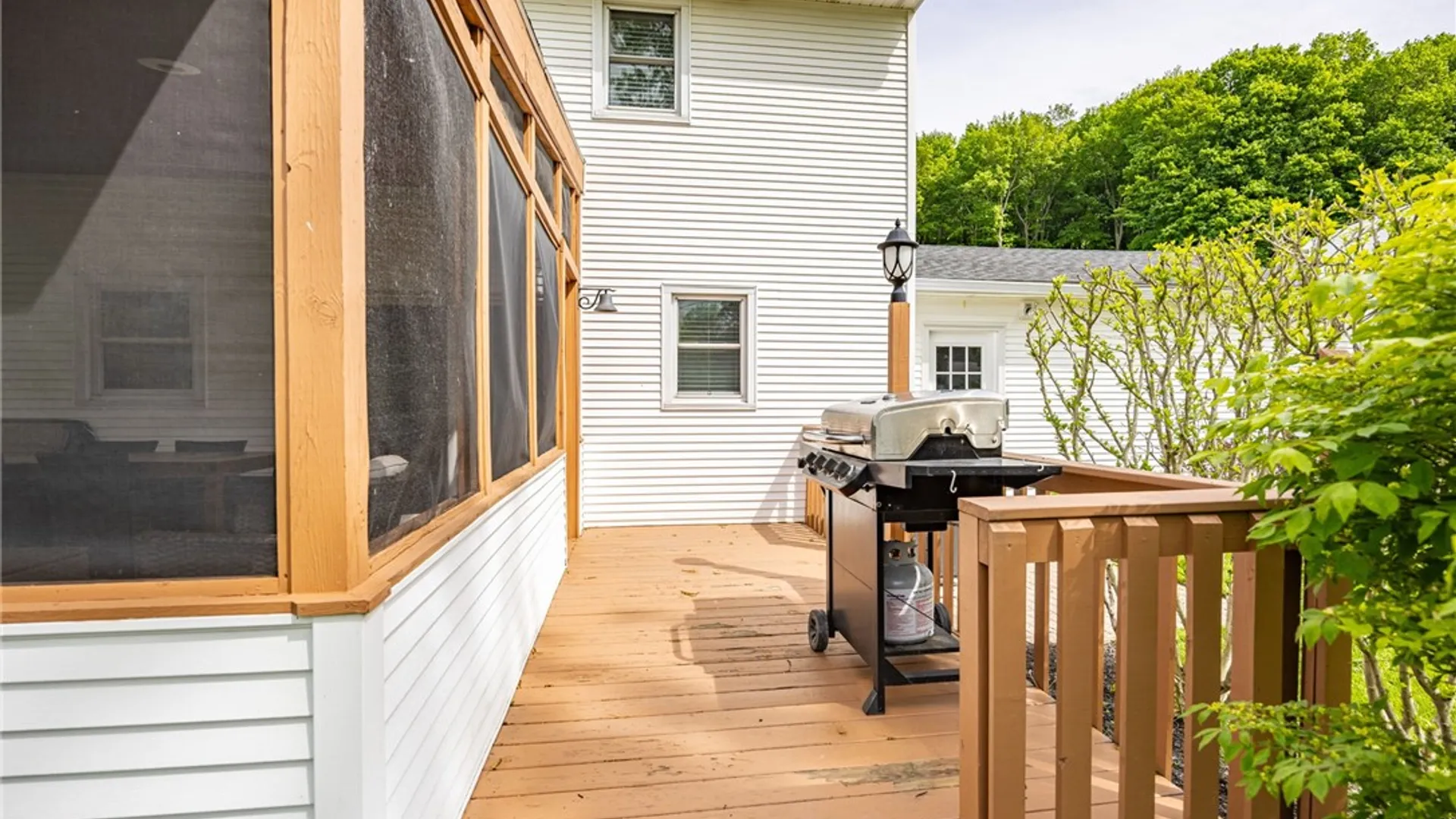 Property at 54 Maple Leaf Circle, Penfield, NY 14526 46