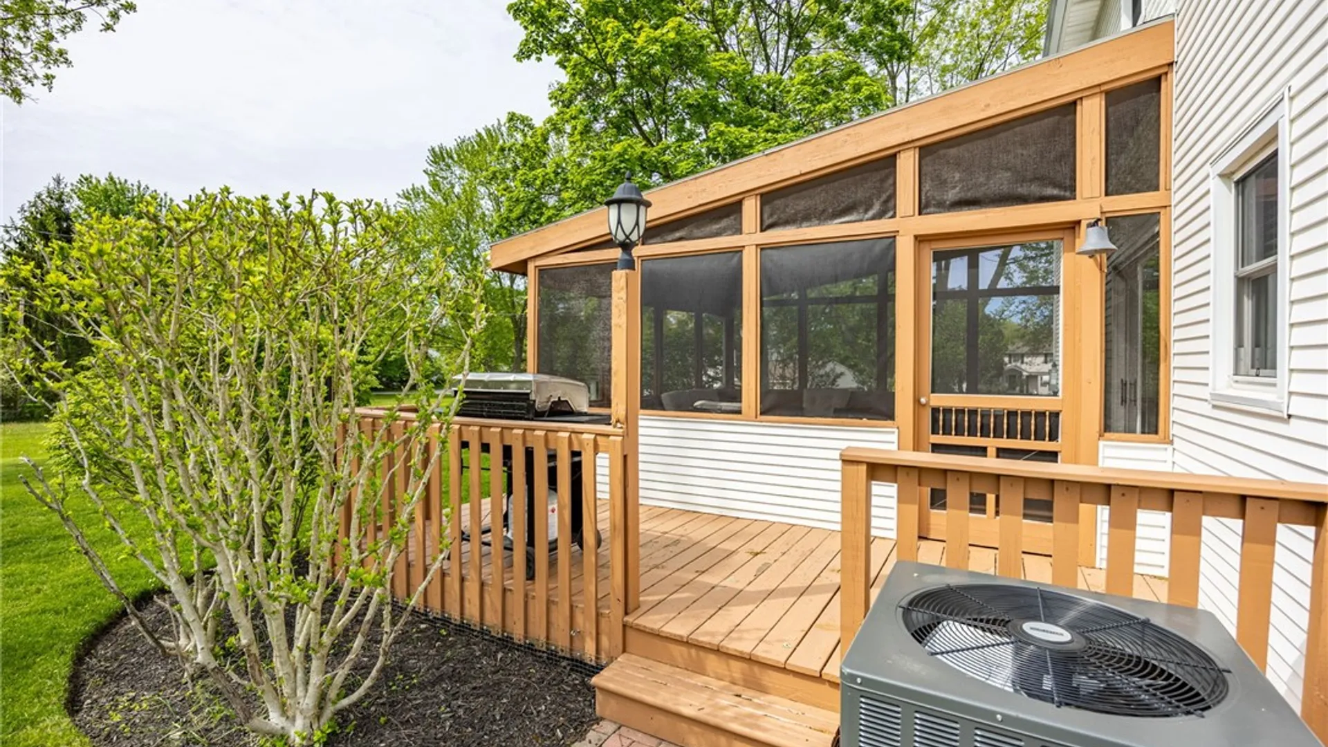Property at 54 Maple Leaf Circle, Penfield, NY 14526 47