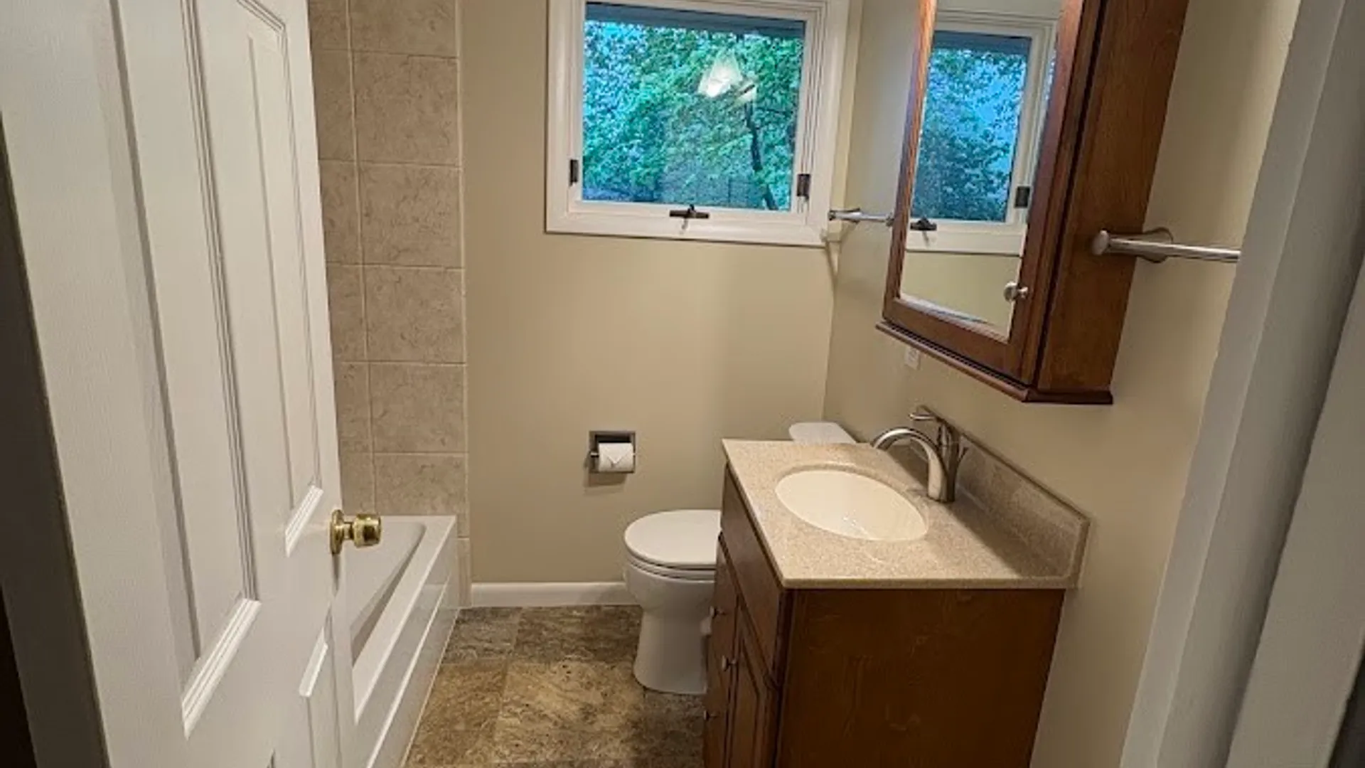 Property at 570 Marsh Rd Road, Pittsford, NY 14534 11