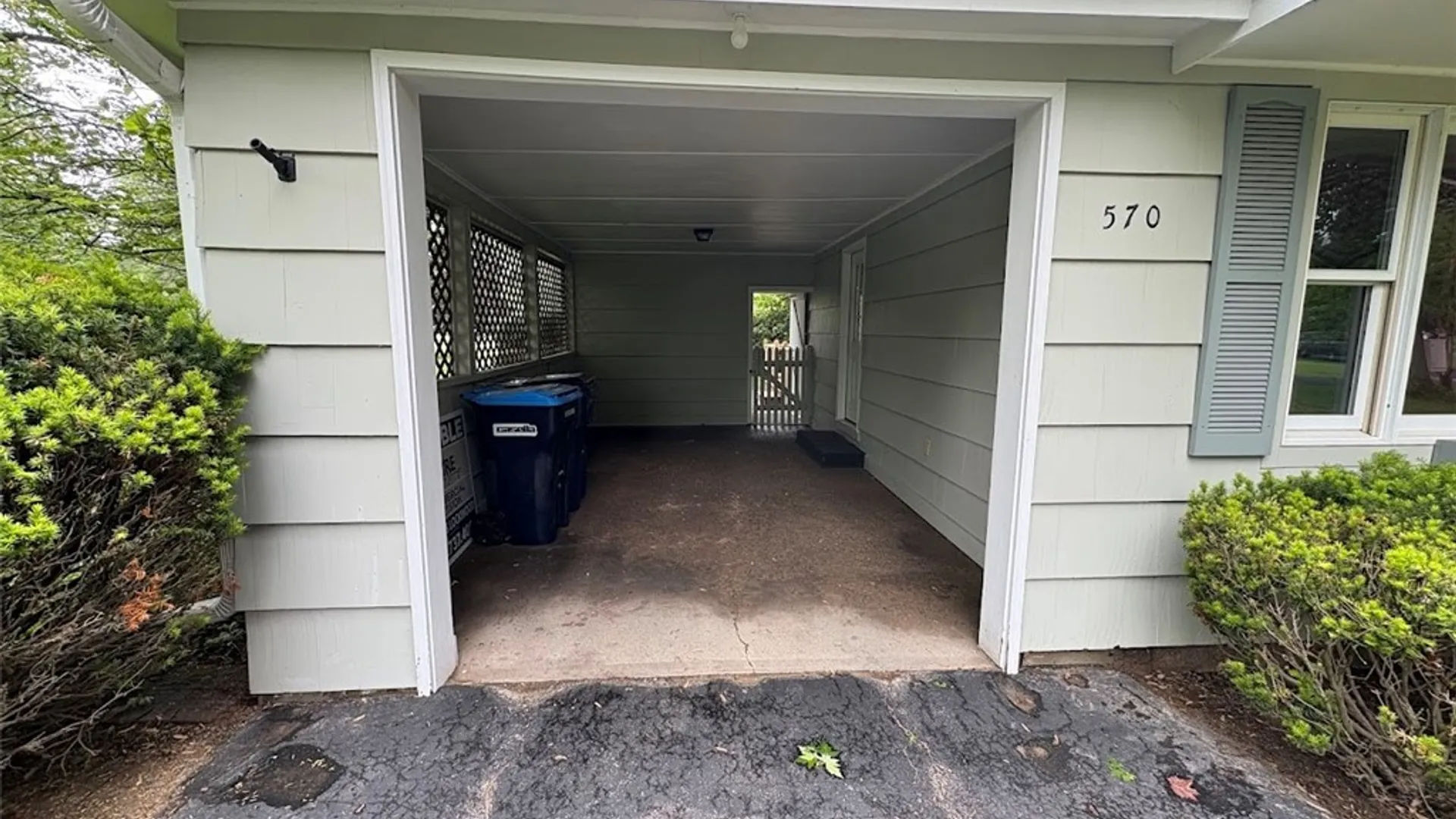 Property at 570 Marsh Rd Road, Pittsford, NY 14534 18