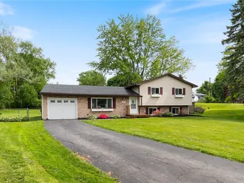 Property at 218 Kusak Road, Henrietta, NY 14467