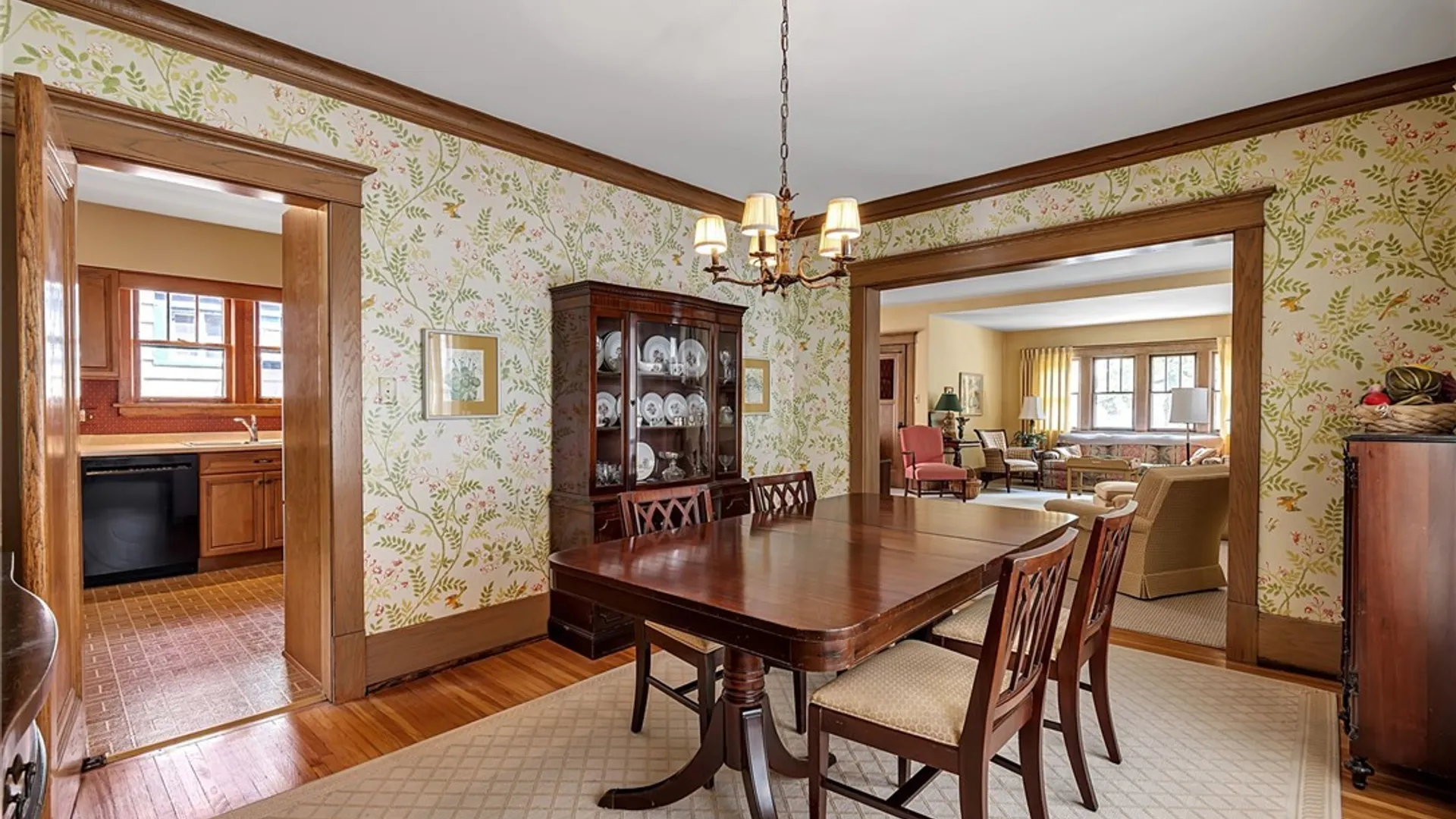 Property at 11 Colton Drive, Buffalo, NY 14216 11