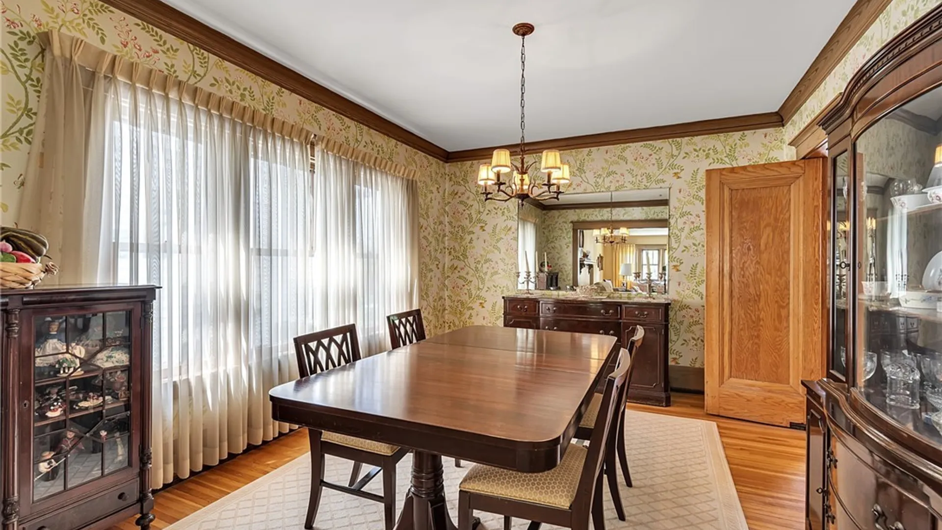 Property at 11 Colton Drive, Buffalo, NY 14216 12
