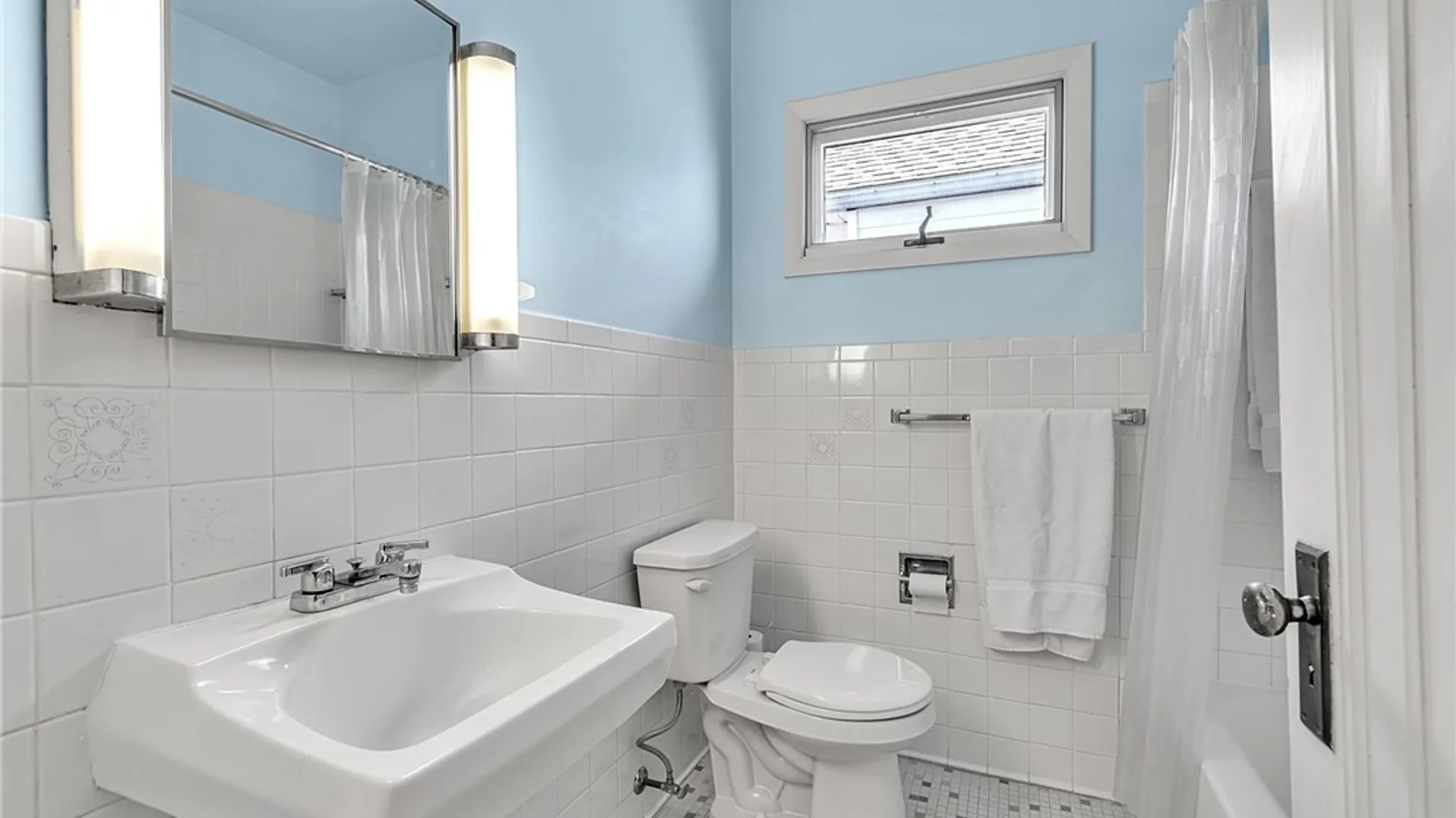 Property at 11 Colton Drive, Buffalo, NY 14216 31