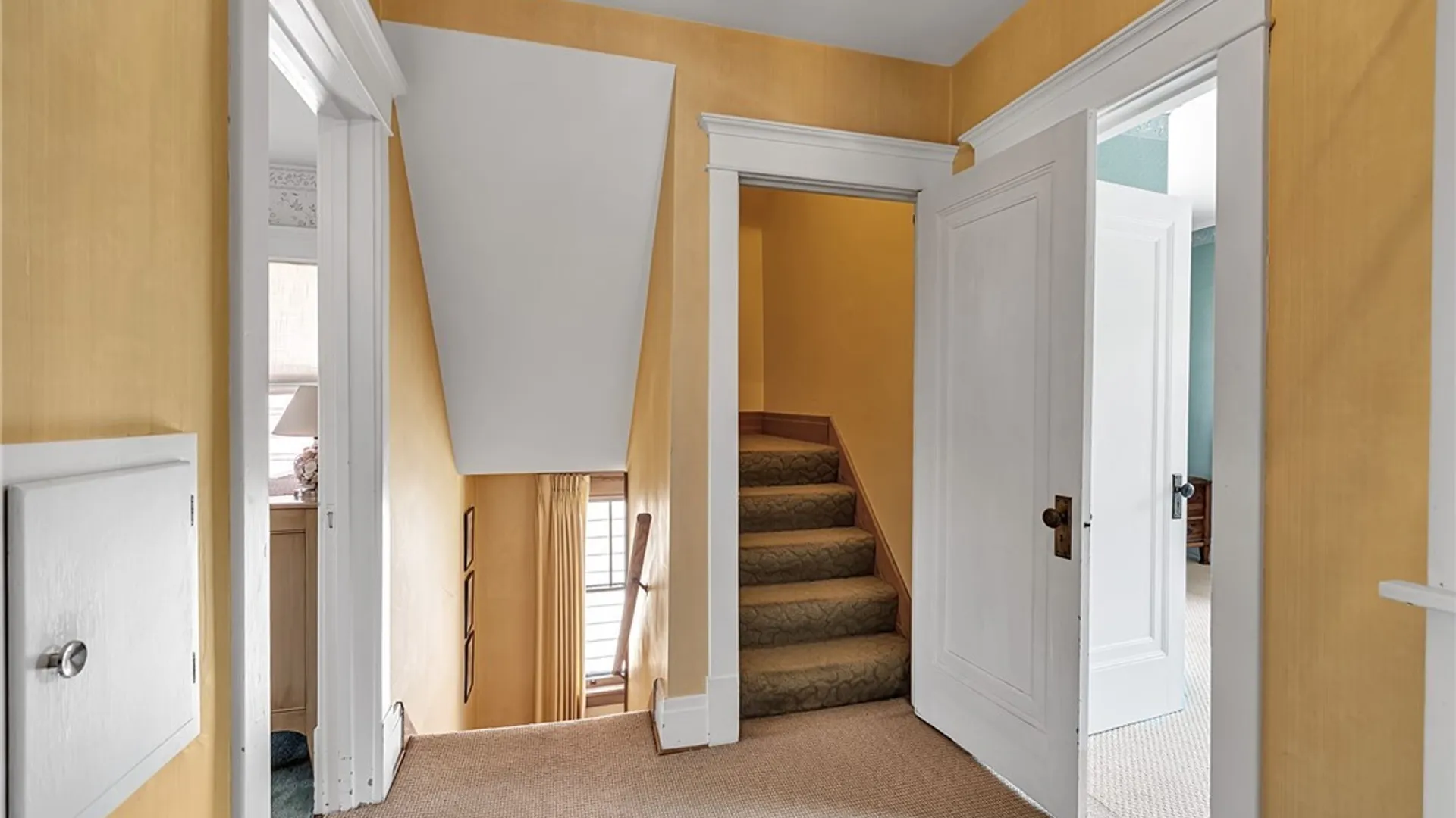 Property at 11 Colton Drive, Buffalo, NY 14216 32