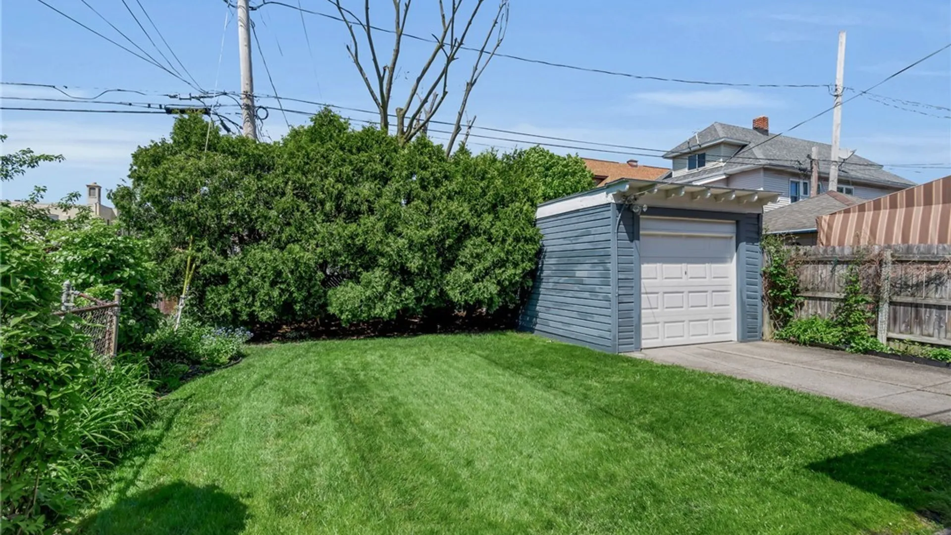 Property at 11 Colton Drive, Buffalo, NY 14216 44