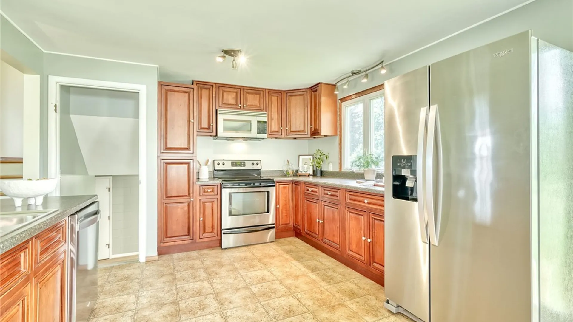 Property at 1815 Woodard Road, Webster, NY 14580 16