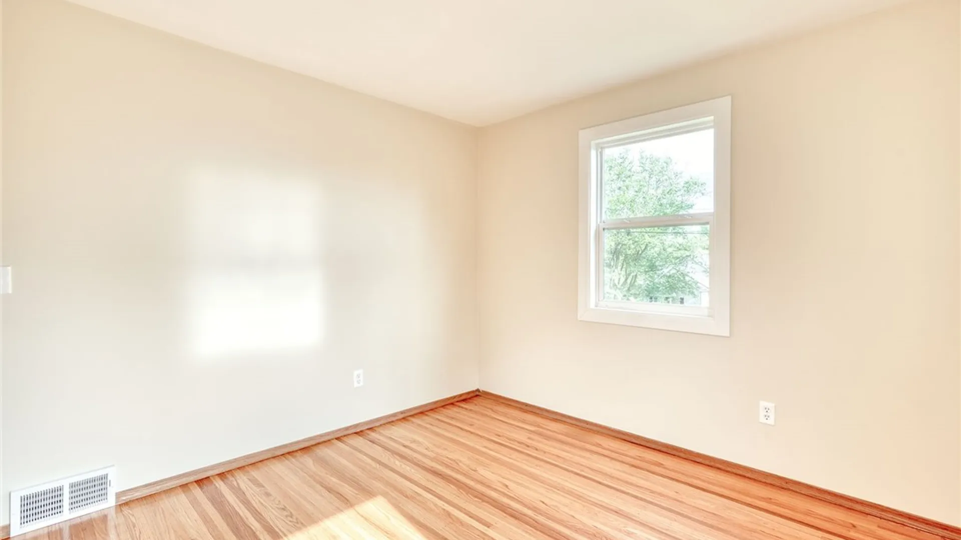 Property at 1815 Woodard Road, Webster, NY 14580 27