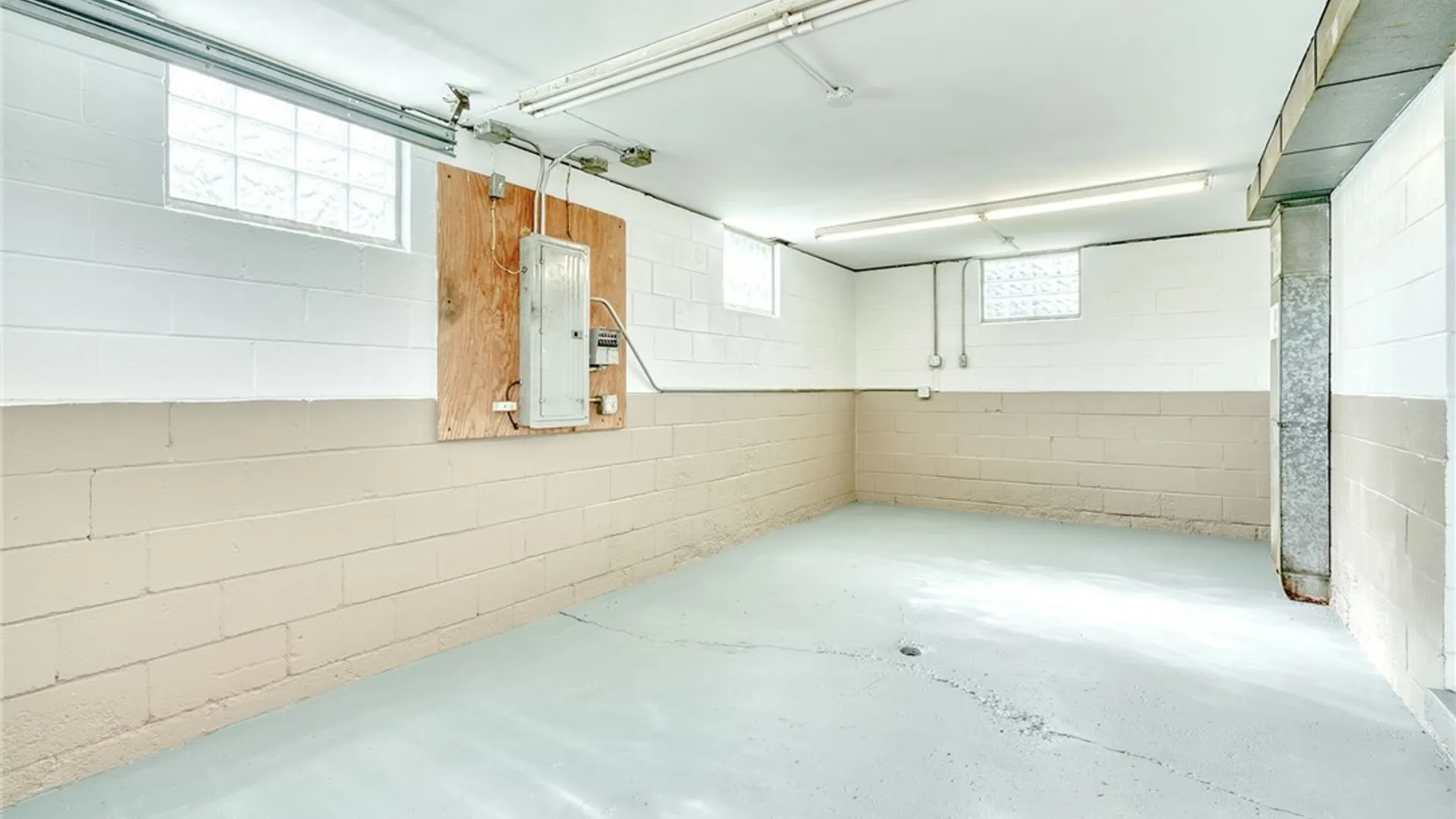 Property at 1815 Woodard Road, Webster, NY 14580 38
