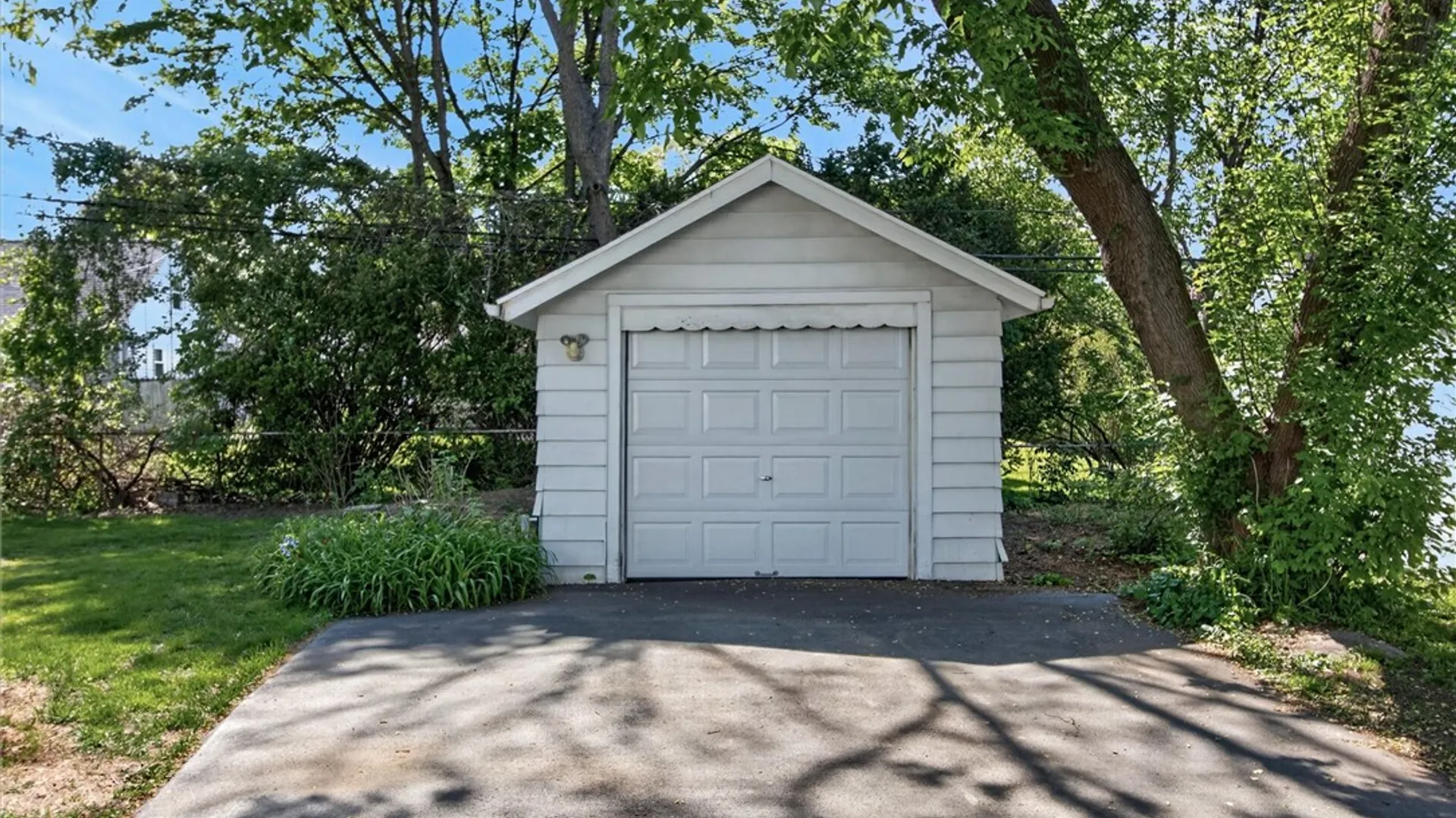 Property at 57 Curtice Rd Road, Irondequoit, NY 14617 6