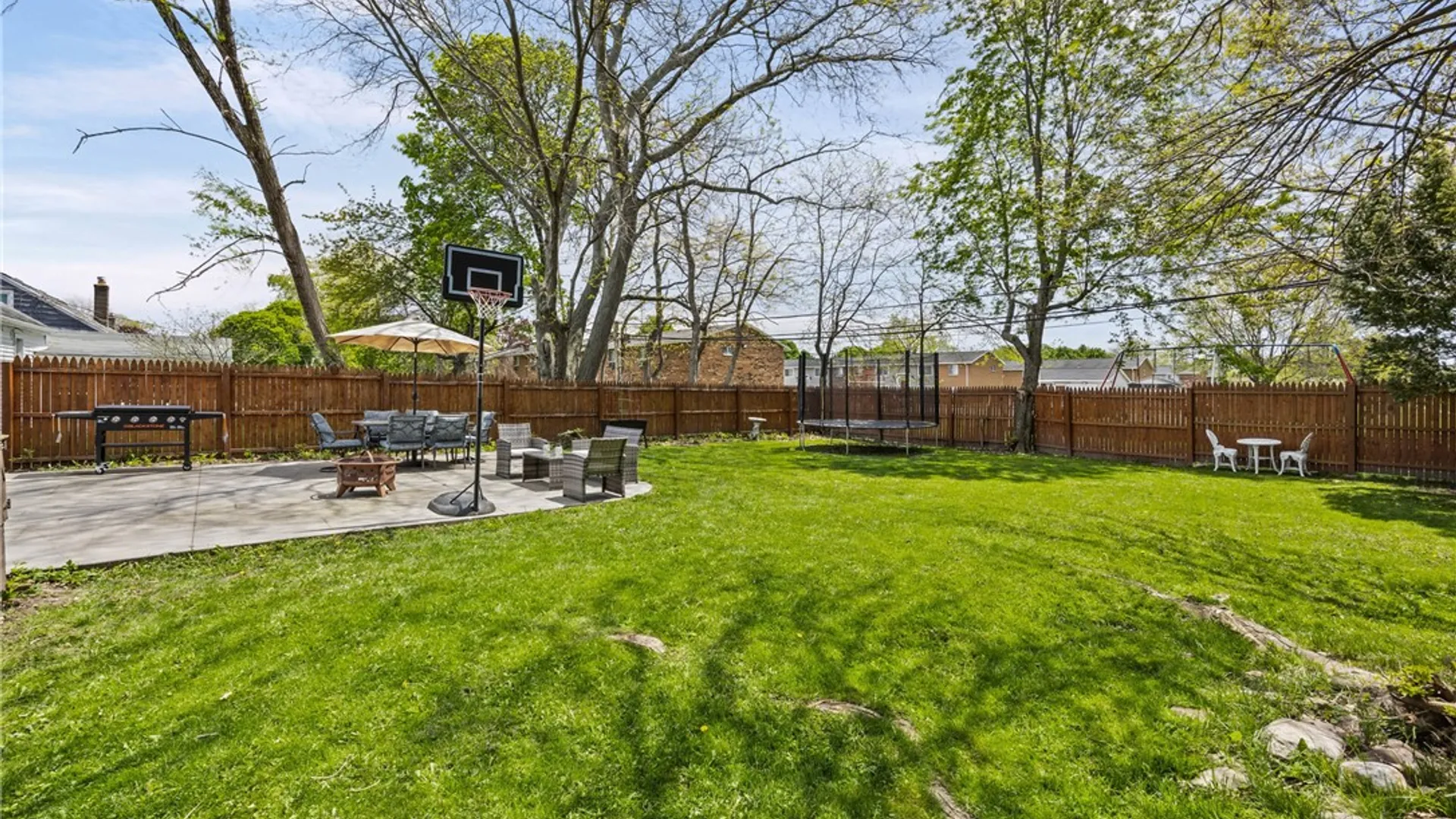 Property at 21 LEGION CIRCLE, Greece, NY 14616 16