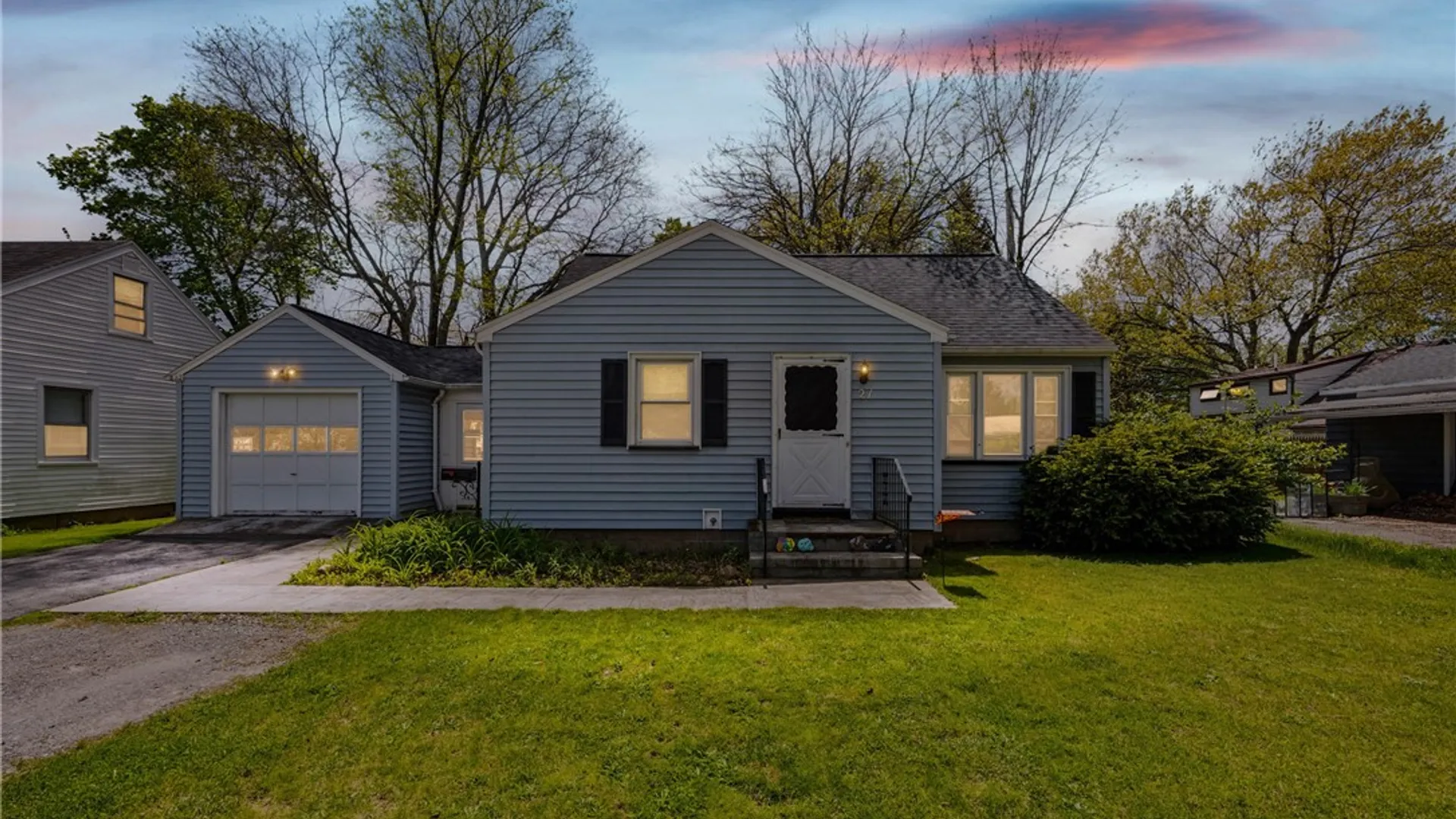 Property at 21 LEGION CIRCLE, Greece, NY 14616 19
