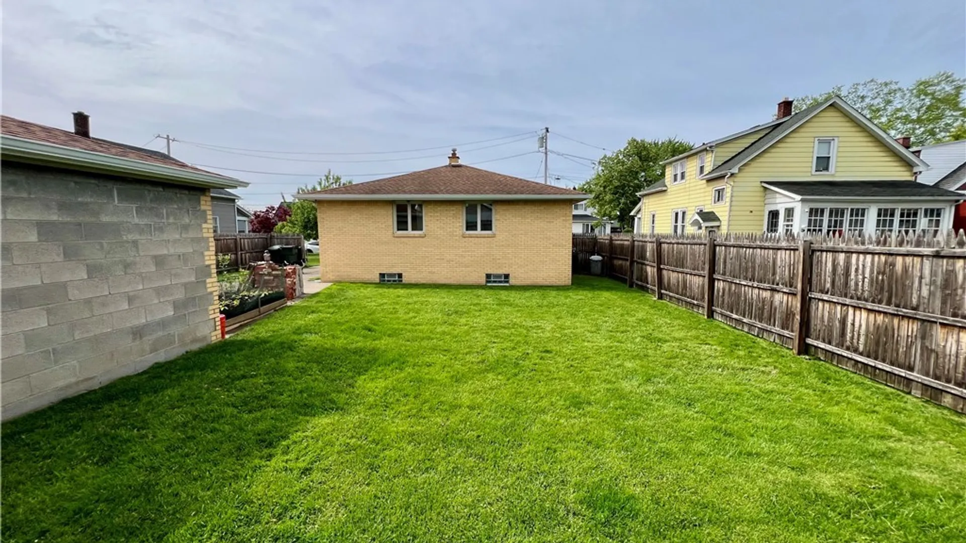 Property at 40 Hawro Place, Lancaster, NY 14043 7