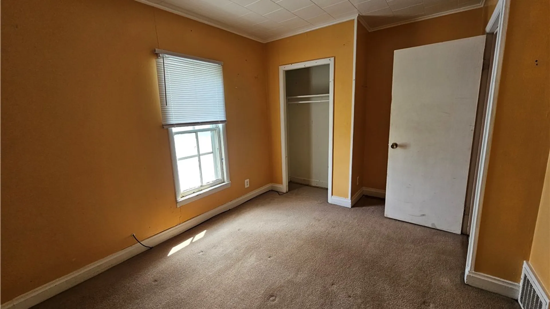 Property at 254 Anderson Avenue, Rochester, NY 14607 7