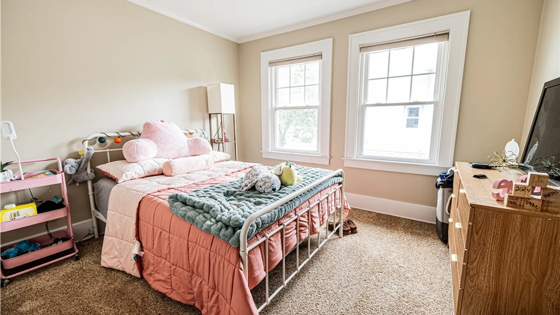 Property at 91 Lacy Street, Avon, NY 14414 13