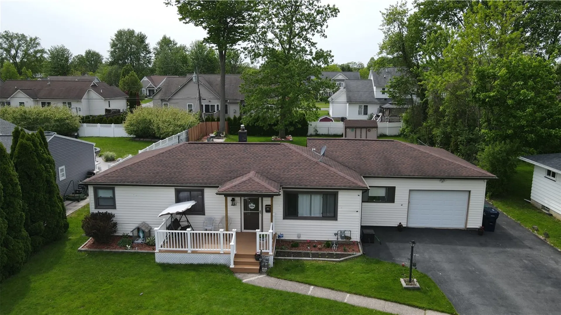 Property at 31 W Crest Drive, Gates, NY 14606 36