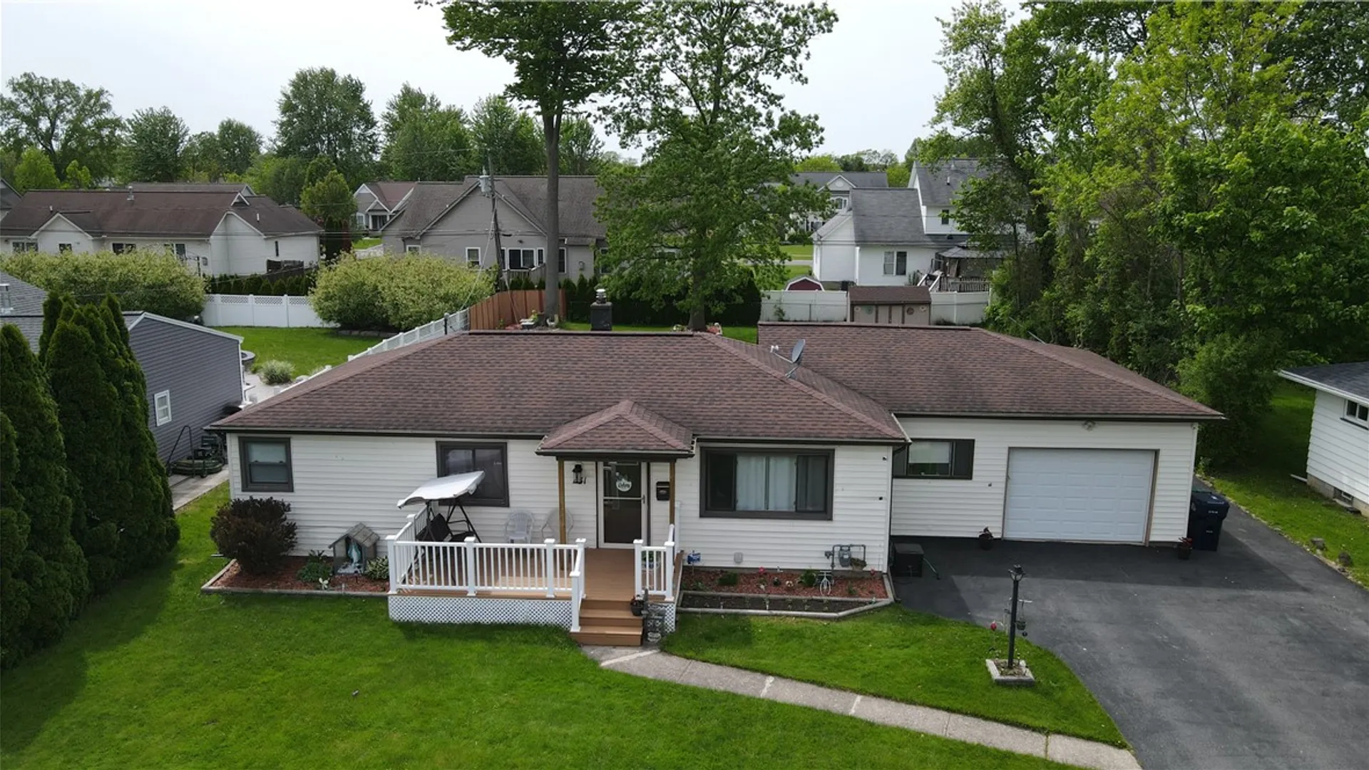 Property at 31 W Crest Drive, Gates, NY 14606 38