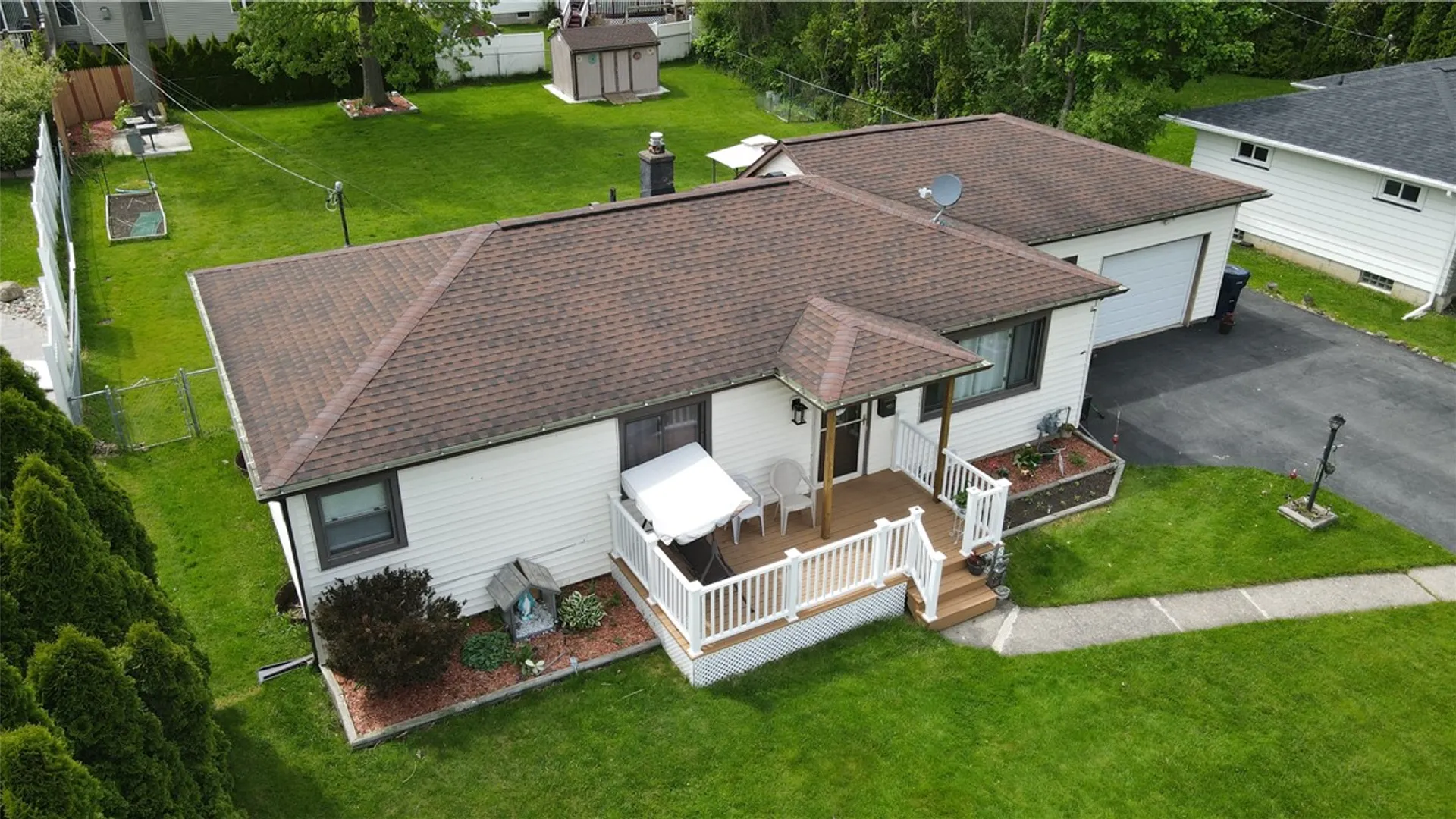 Property at 31 W Crest Drive, Gates, NY 14606 45