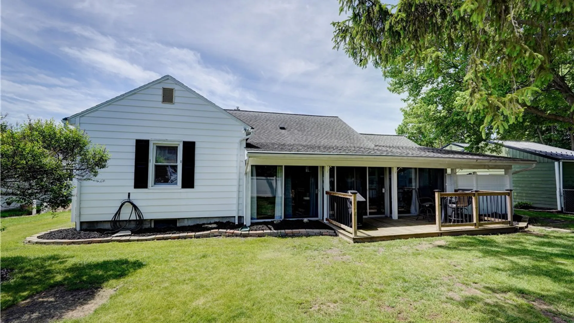 Property at 3253 State St, Caledonia, NY 14423 34