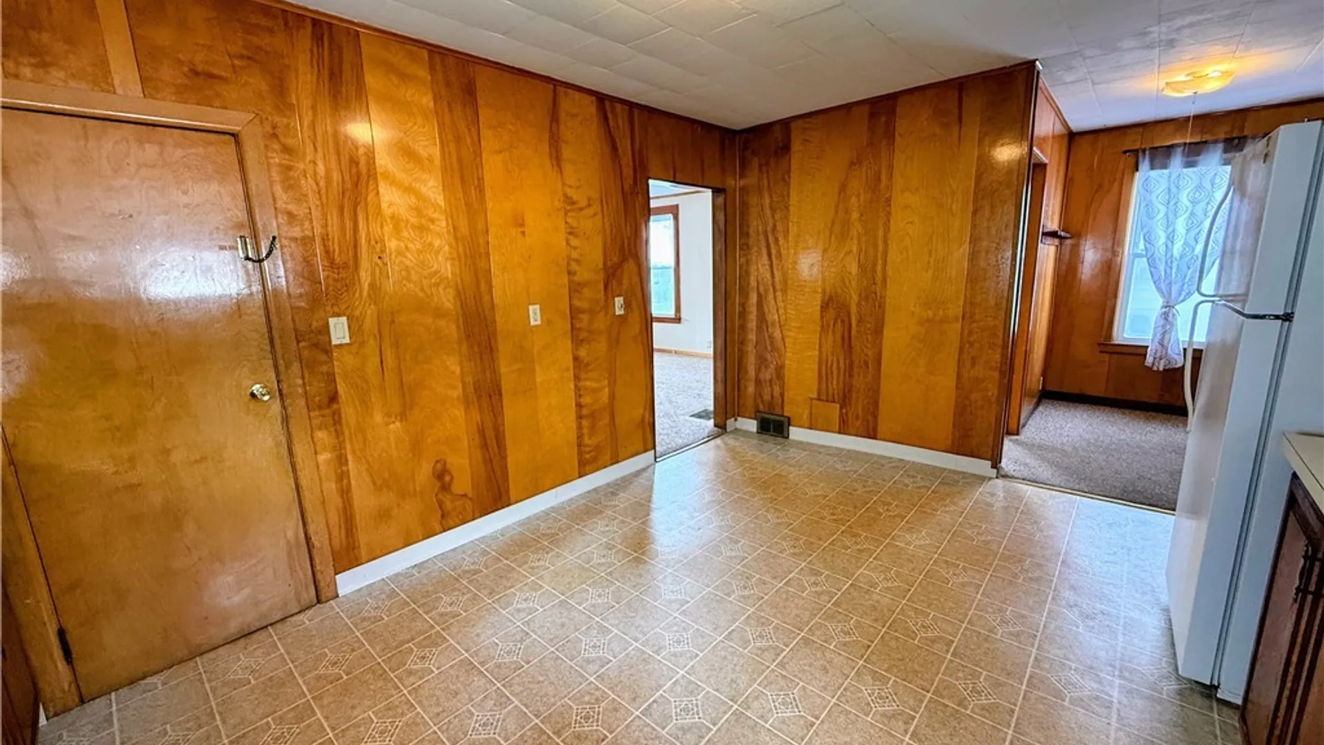 Property at 905 Cogswell Avenue, Geddes, NY 13209 24