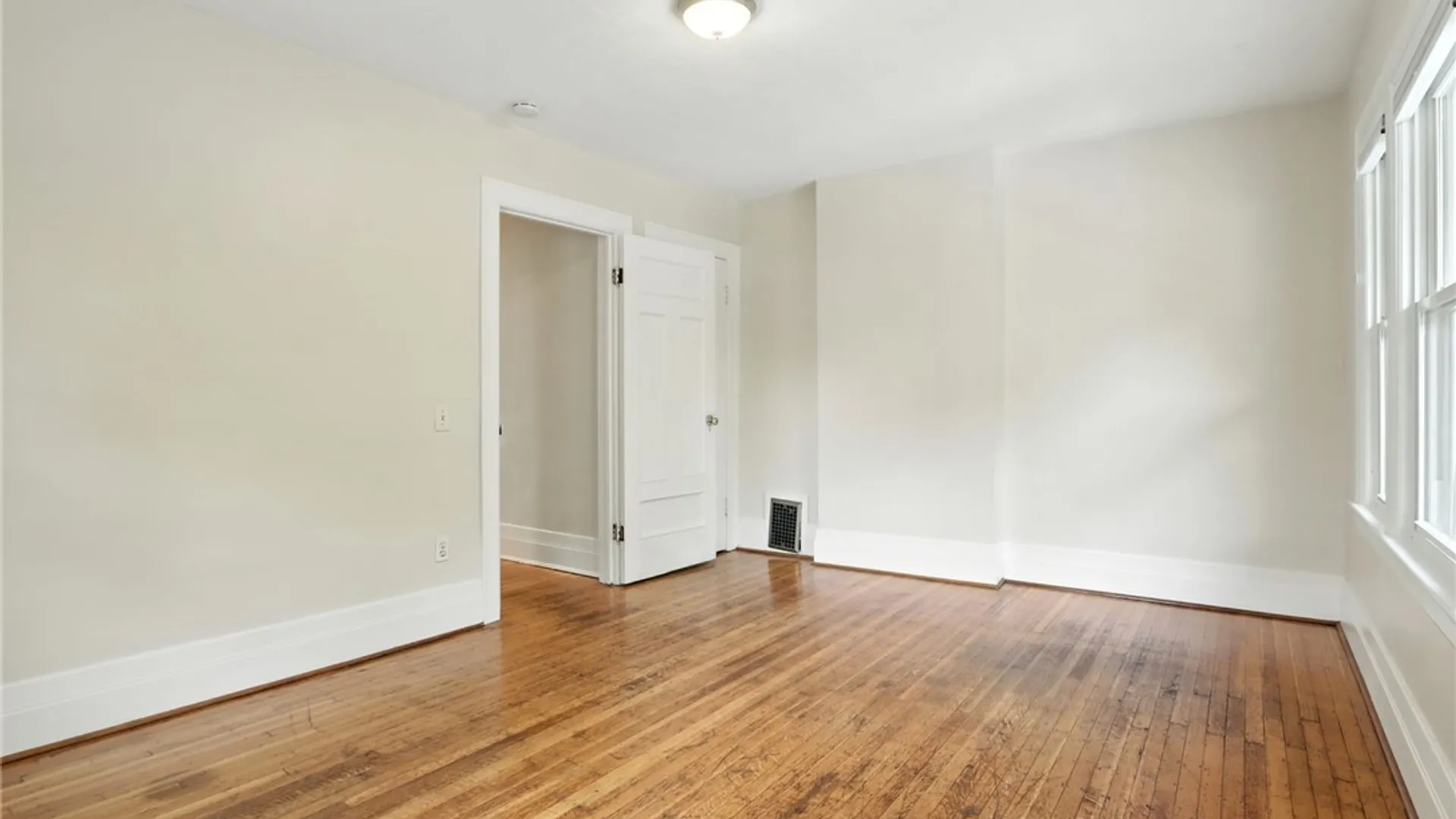 Property at 297-303 Dartmouth Street, Rochester, NY 14607 13