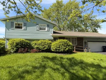 Property at 14 Flamingo Drive, Gates, NY 14624
