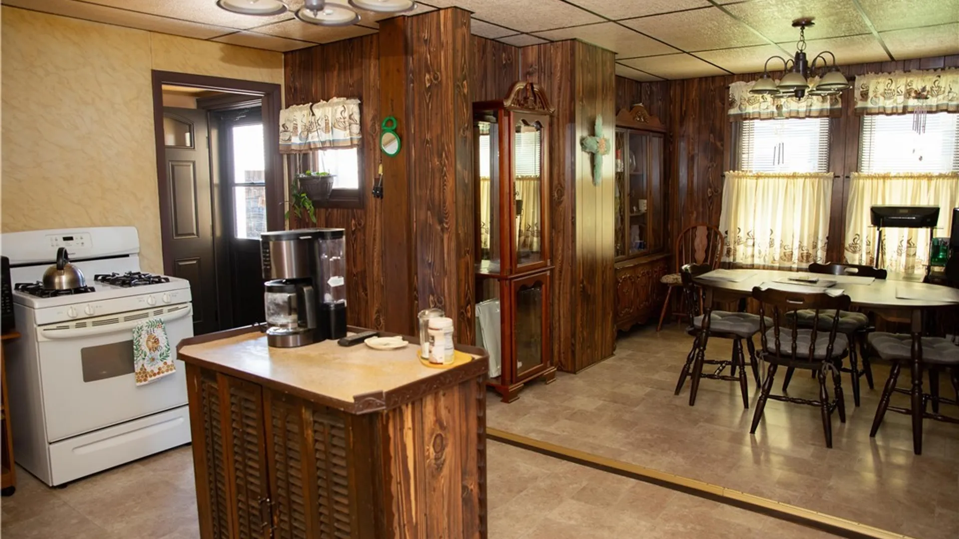 Property at 71 Goembel Avenue, Buffalo, NY 14211 8