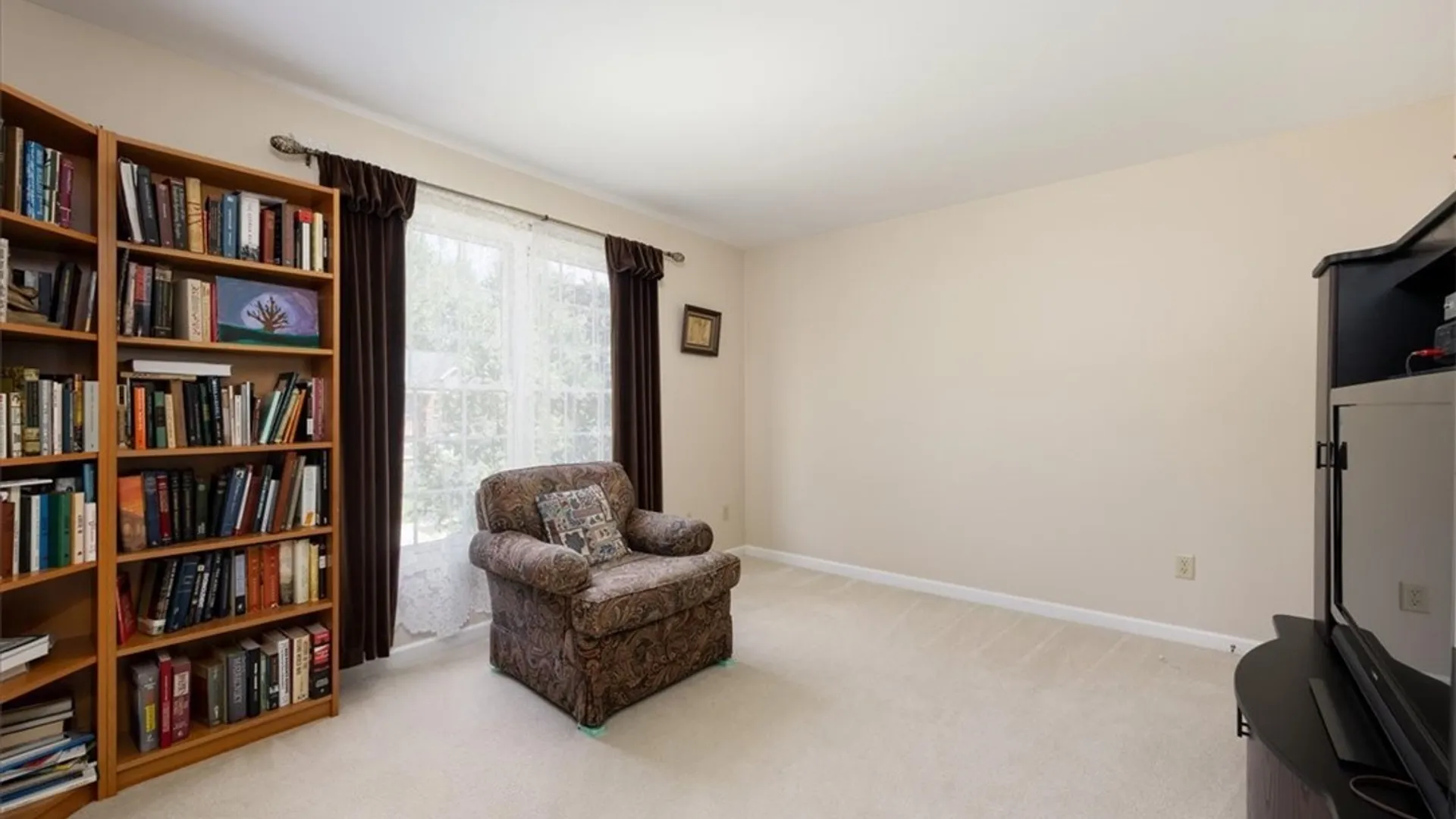 Property at 32 Forrester Court, Amherst, NY 14228 20