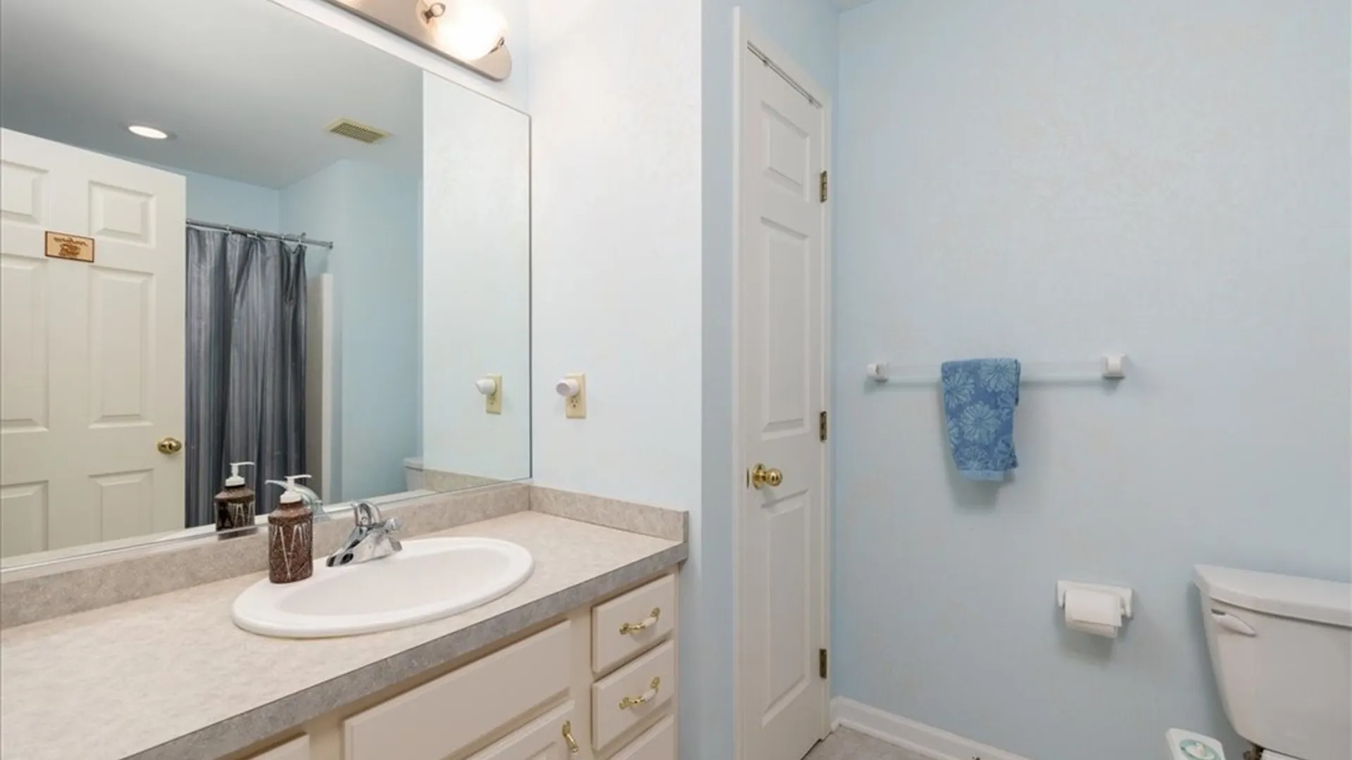 Property at 32 Forrester Court, Amherst, NY 14228 23