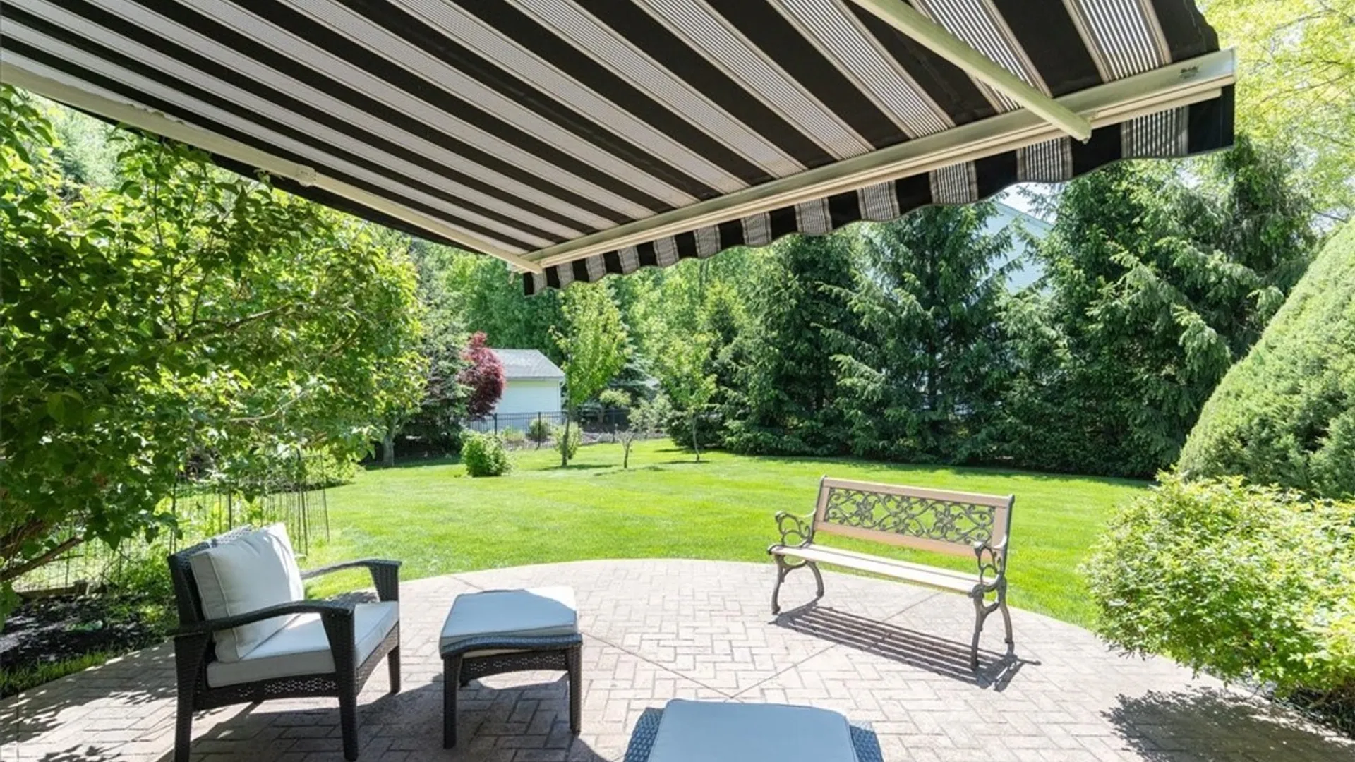 Property at 32 Forrester Court, Amherst, NY 14228 27