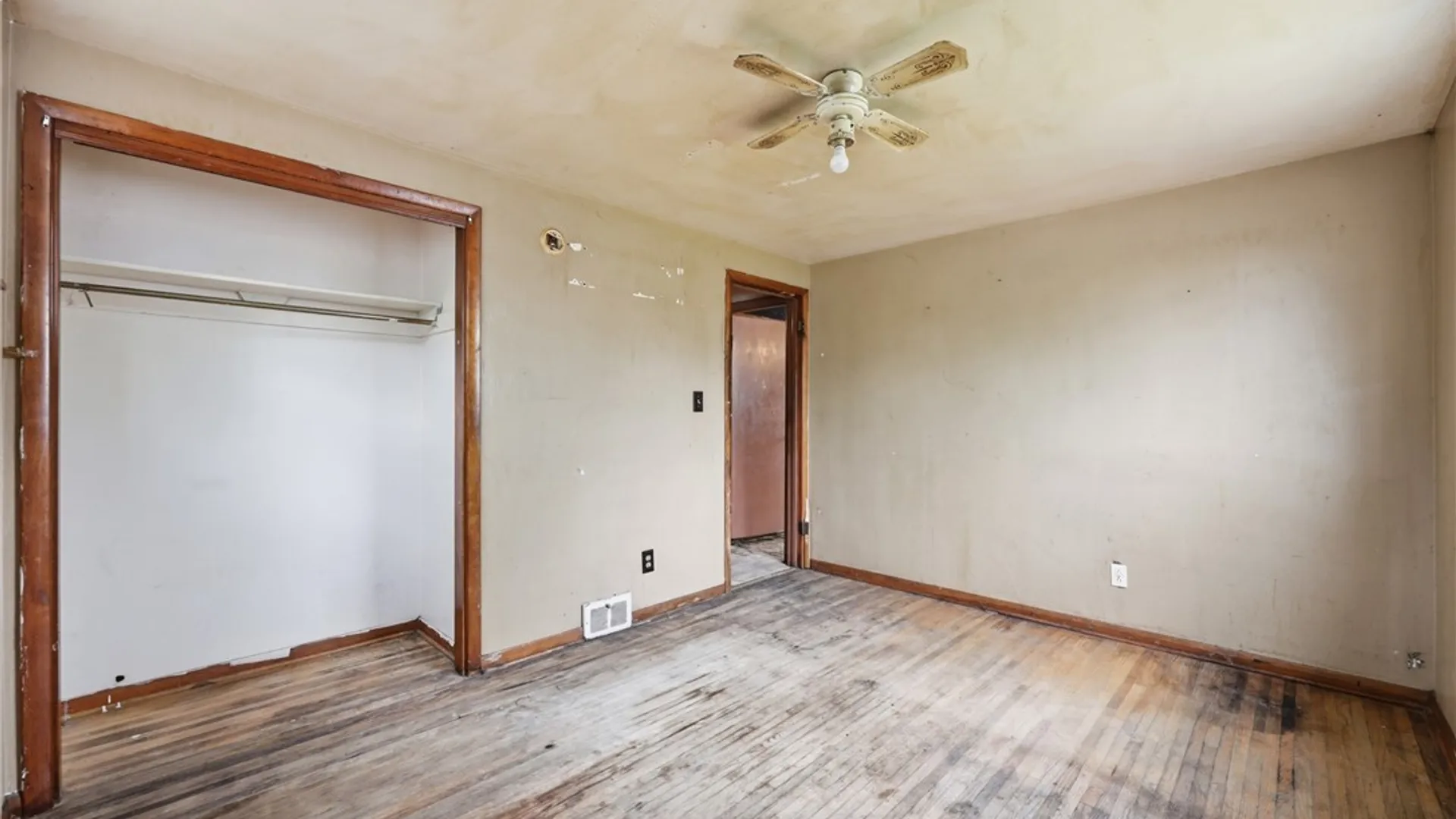 Property at 168 Hawthorne Avenue, Tonawanda, NY 14223 8