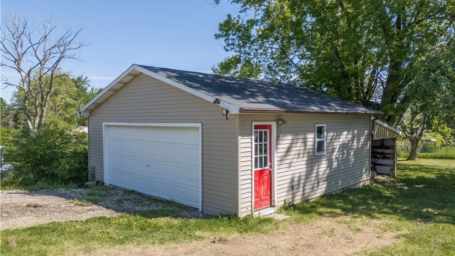 Property at 7 Bayview Avenue, Hanover, NY 14136 33