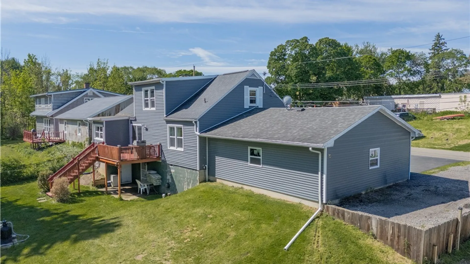 Property at 7 Bayview Avenue, Hanover, NY 14136 5