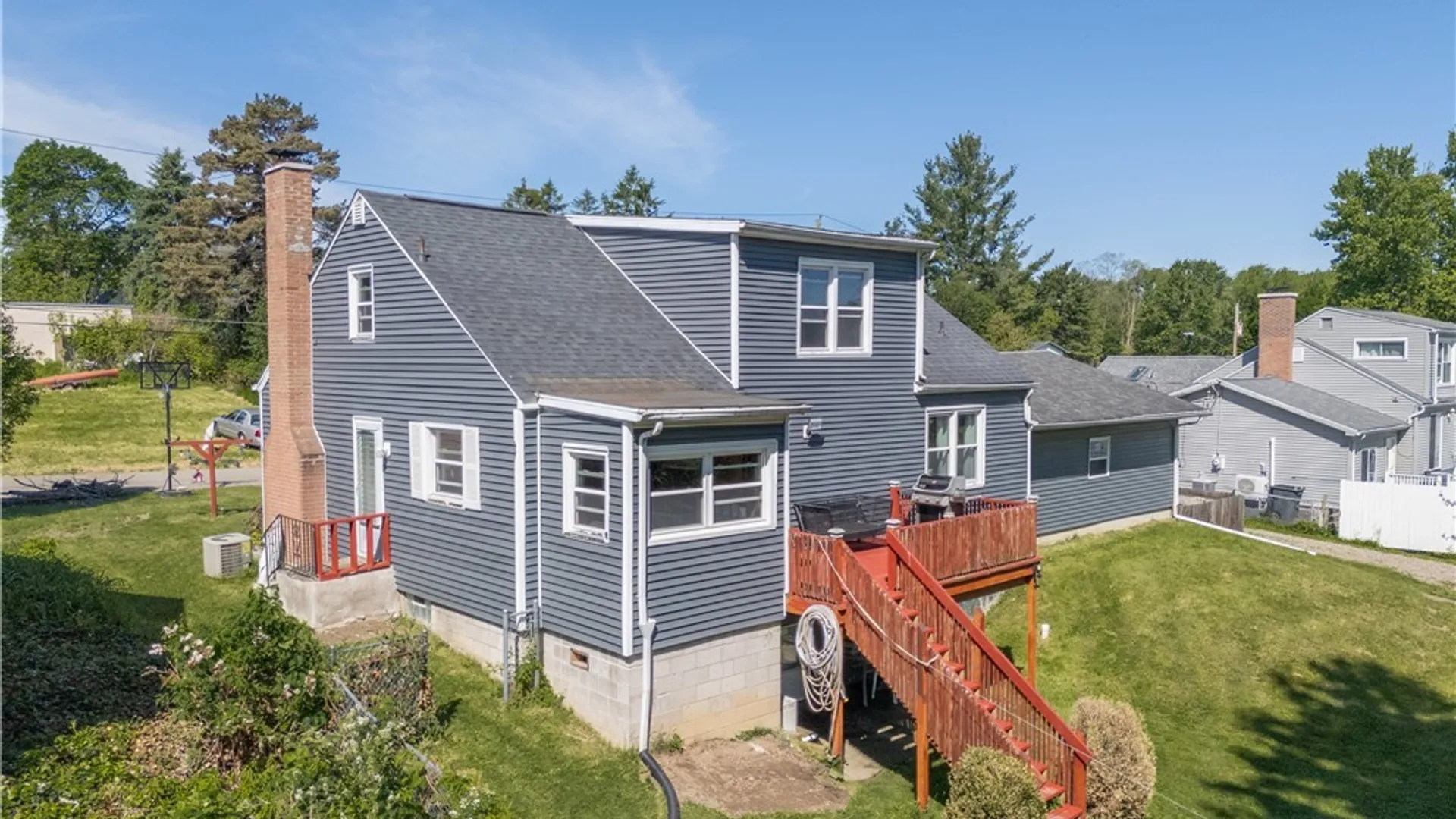 Property at 7 Bayview Avenue, Hanover, NY 14136 8