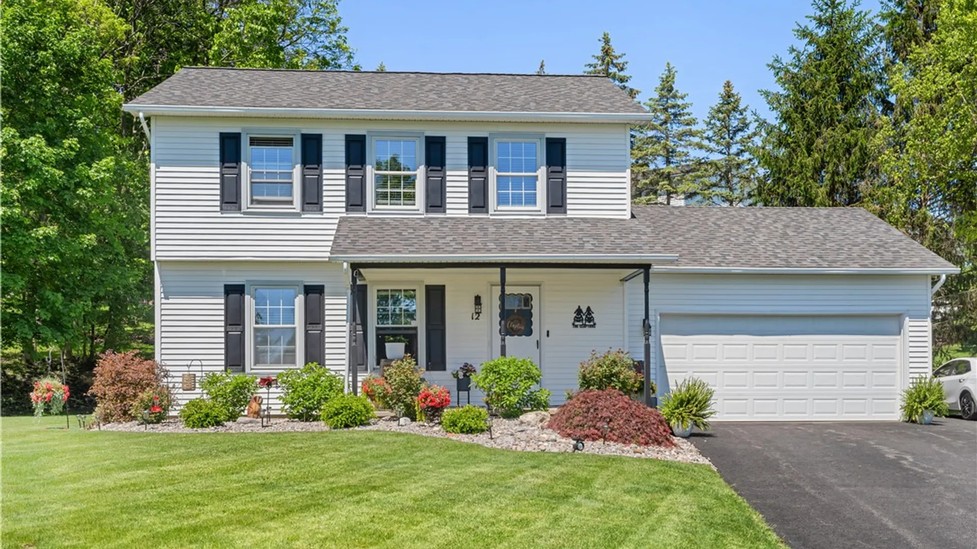 Property at 12 Calman Place, Canandaigua City, NY 14424 3