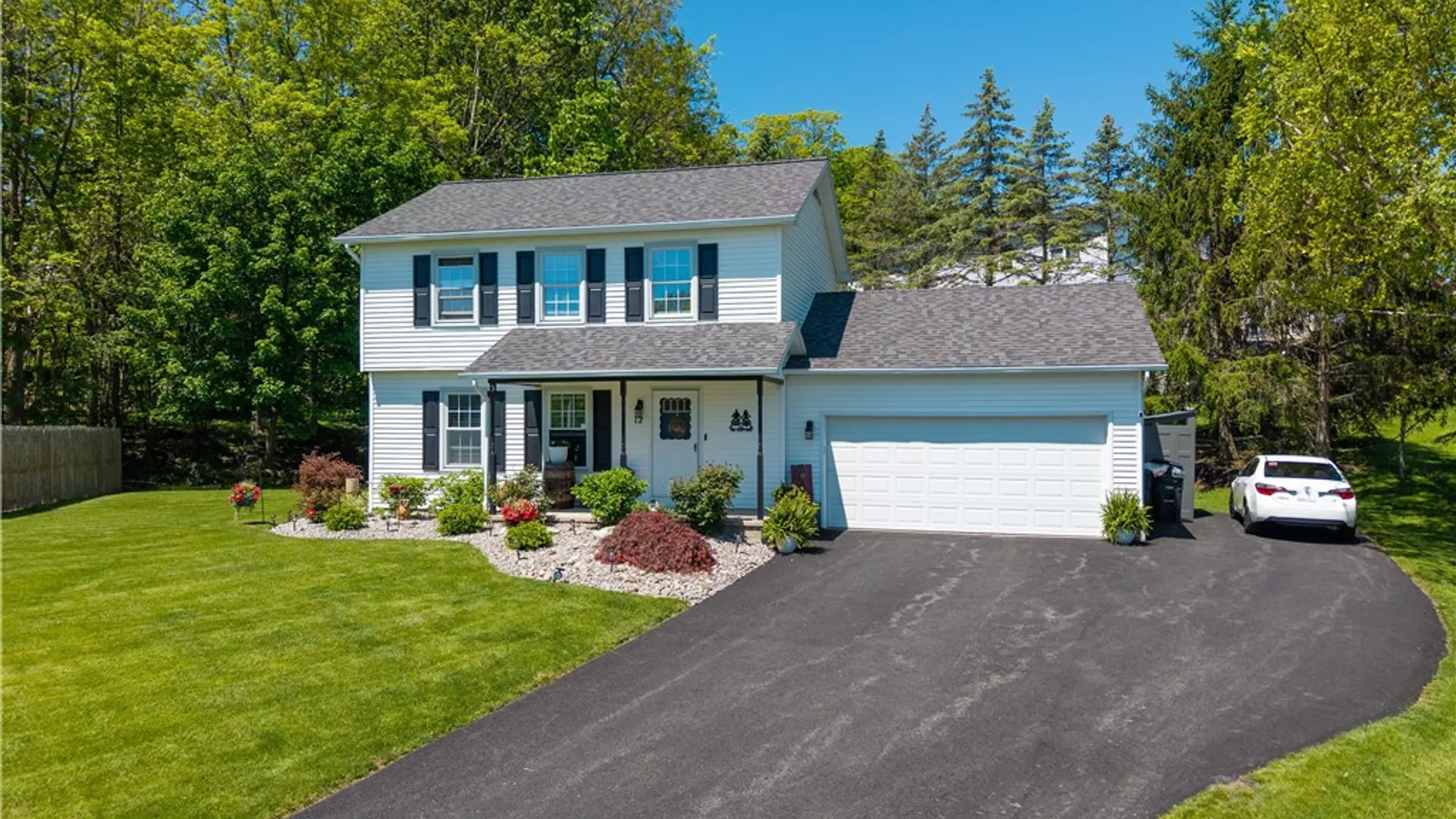 Property at 12 Calman Place, Canandaigua City, NY 14424 4