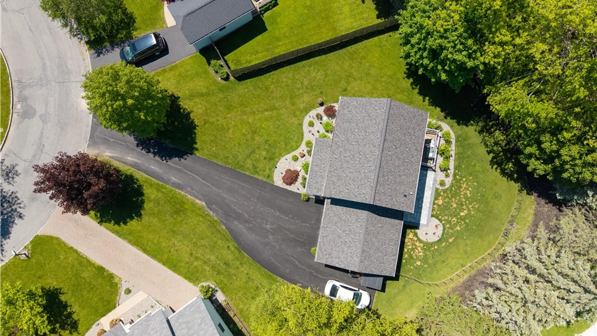 Property at 12 Calman Place, Canandaigua City, NY 14424 9