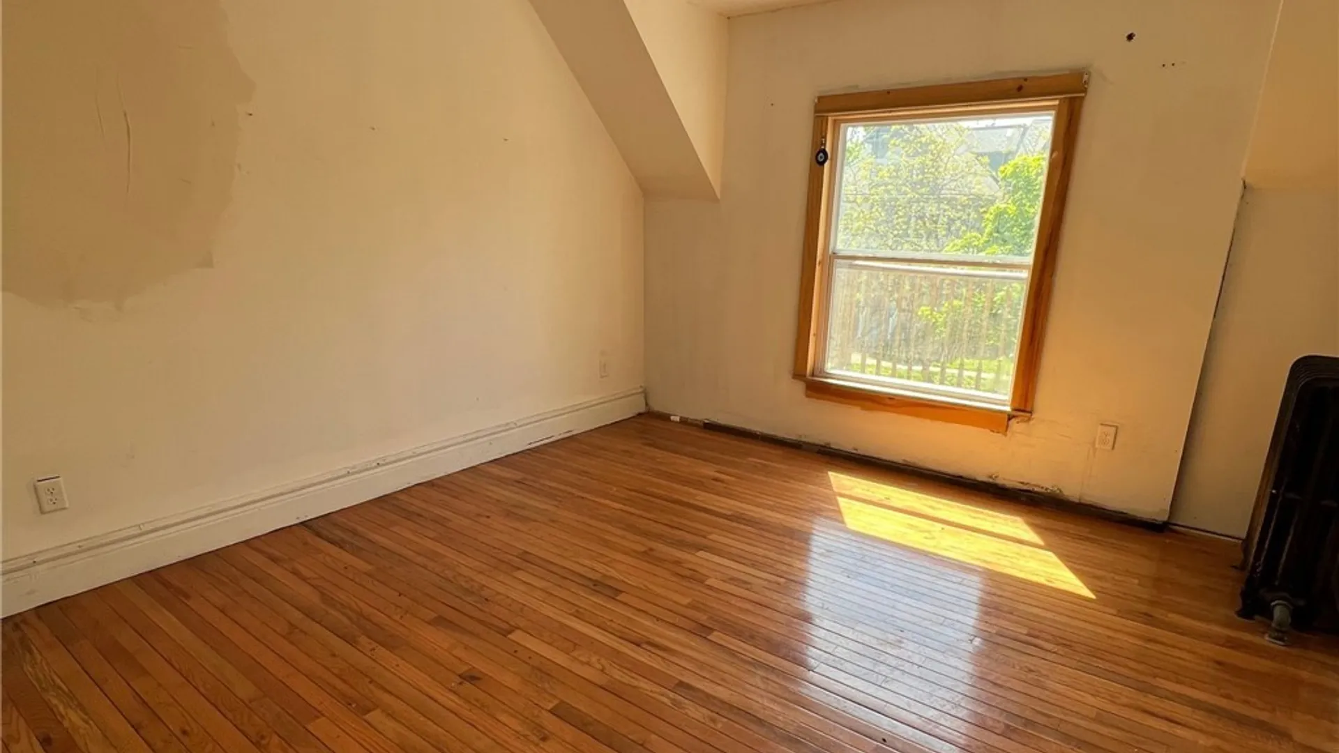 Property at 529 Norwood Avenue, Buffalo, NY 14222 11