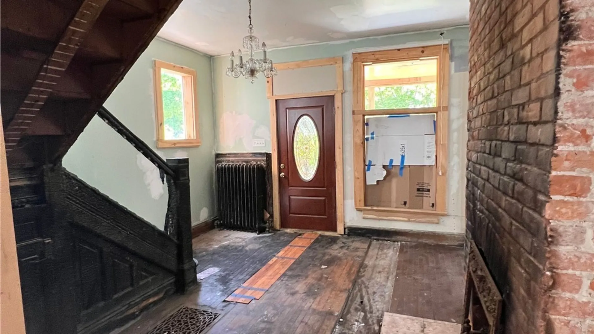 Property at 529 Norwood Avenue, Buffalo, NY 14222 4