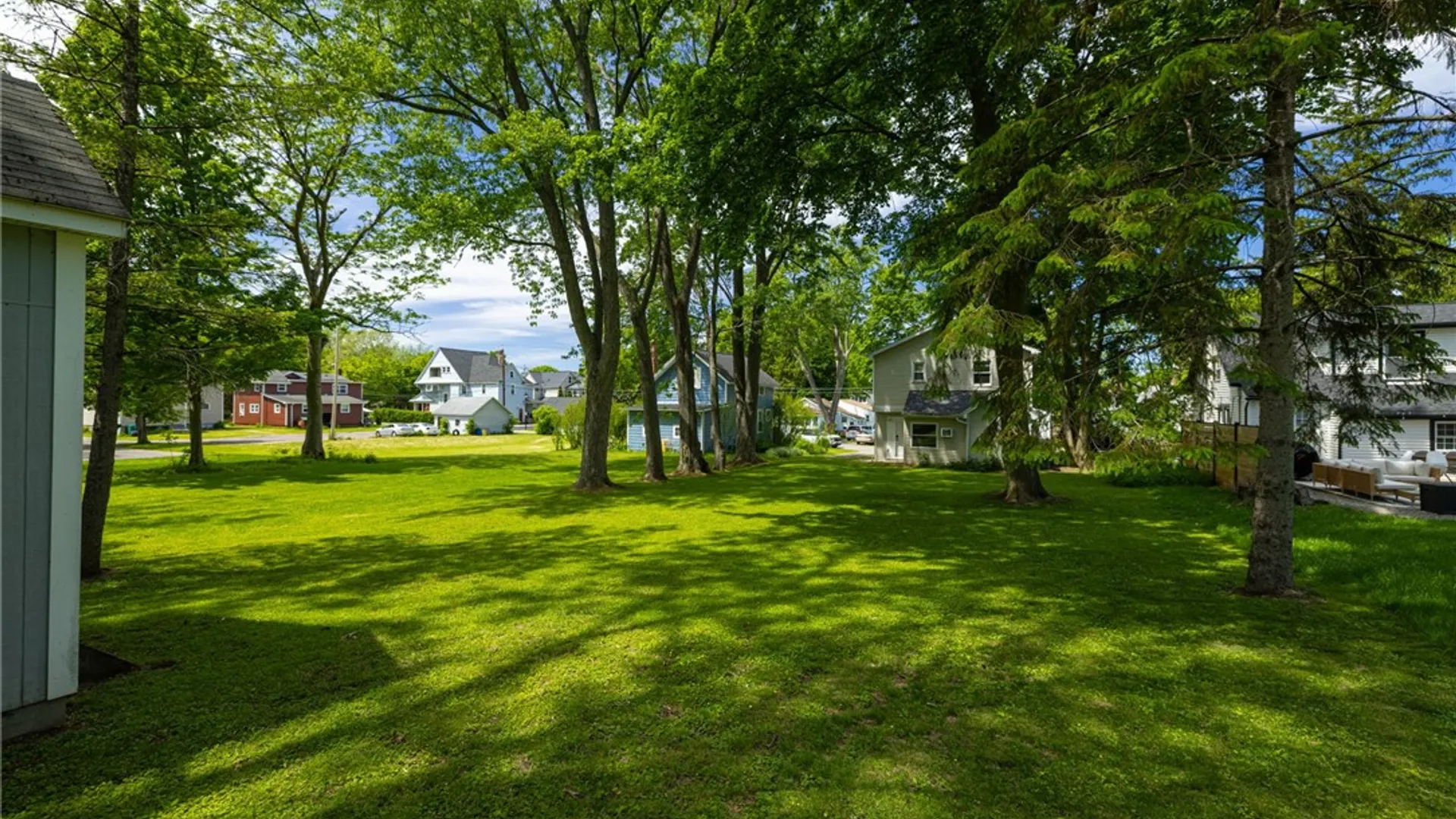 Property at 6 Jackson Place, Perinton, NY 14450 25